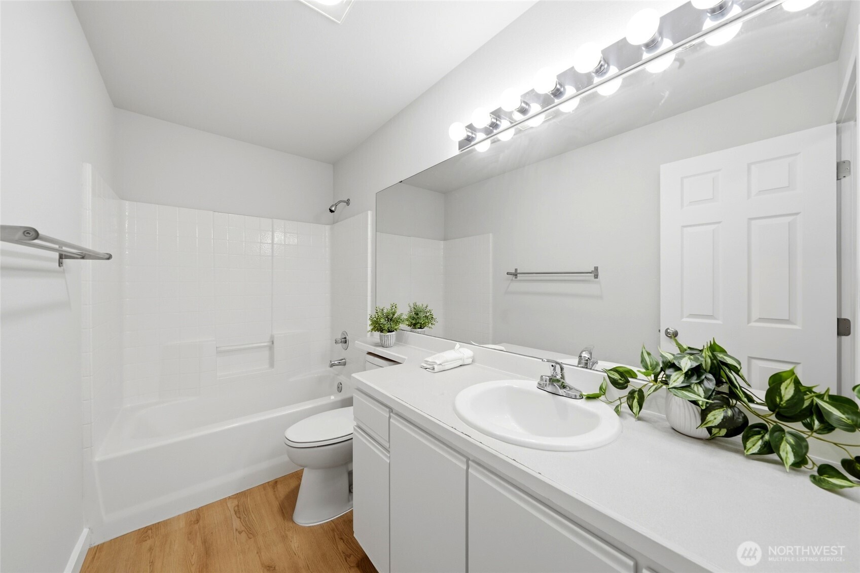 9210 Market Place Unit: K203