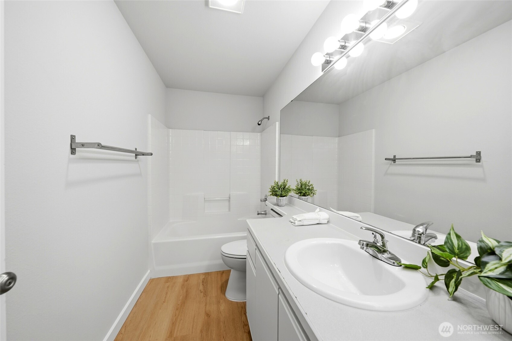 9210 Market Place Unit: K203