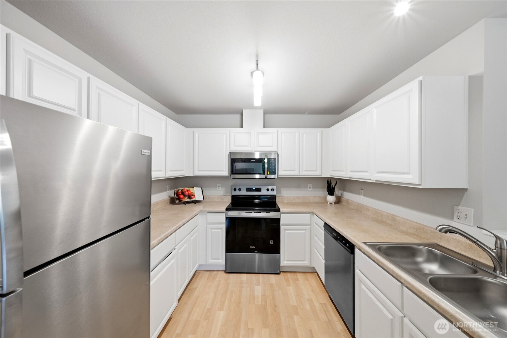 9210 Market Place Unit: K203