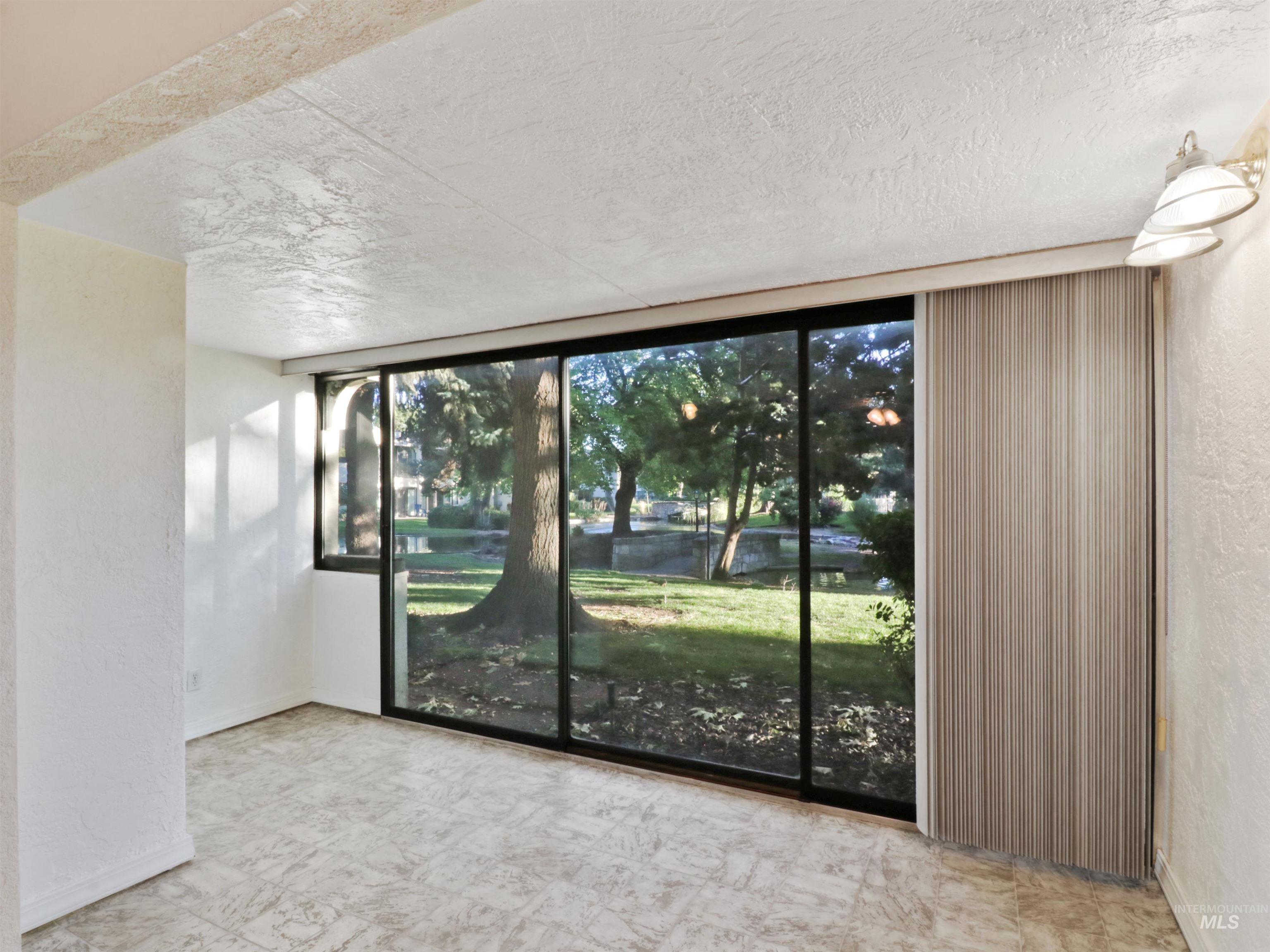 1253 N Camelot Drive