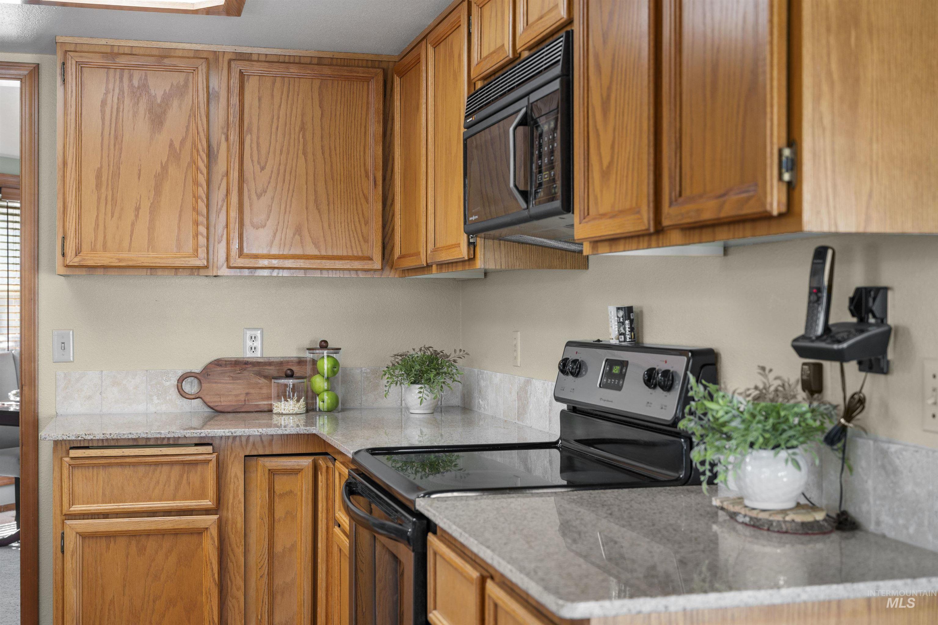 5033 N Lakes Edge Pl