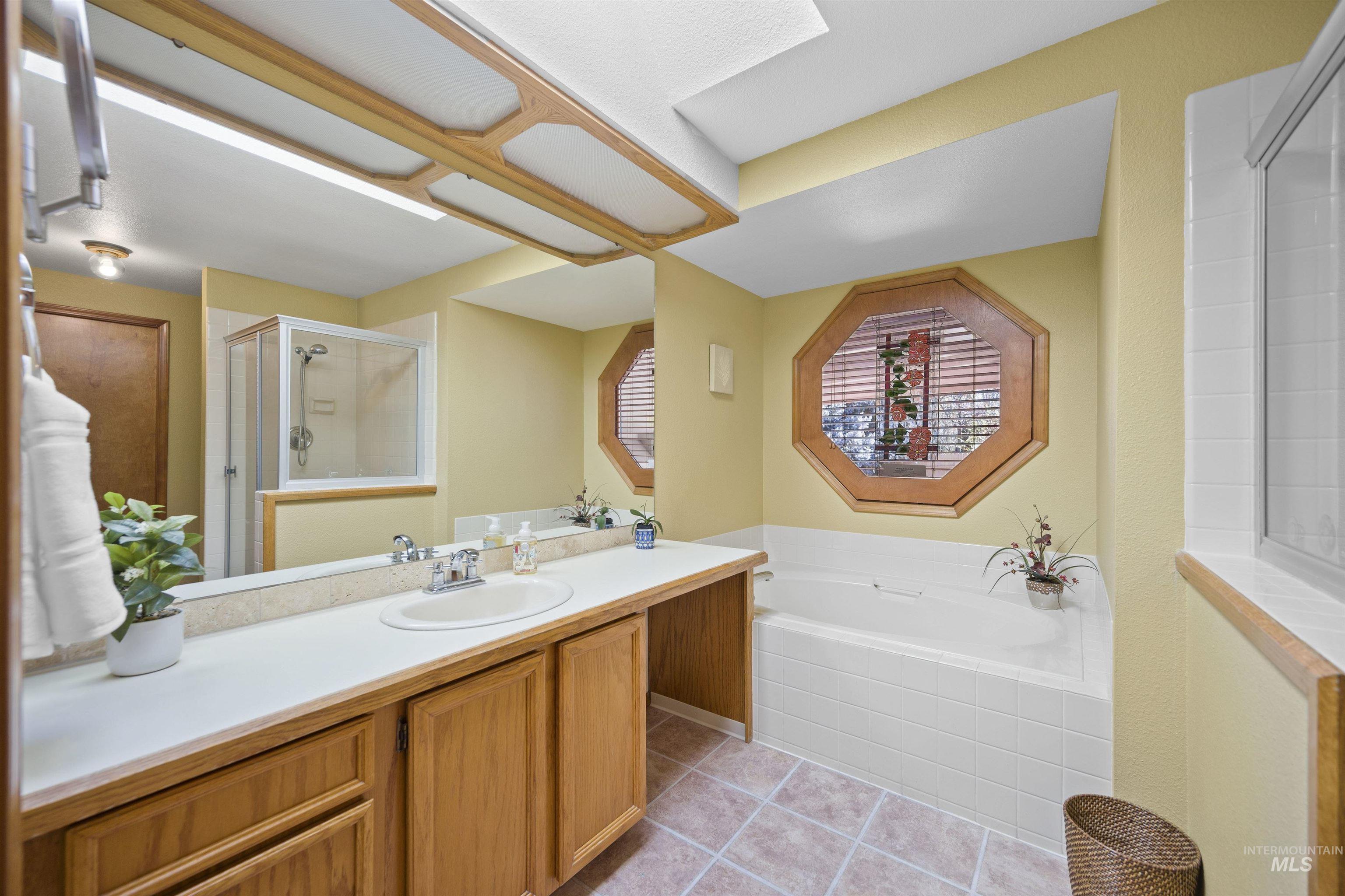 5033 N Lakes Edge Pl