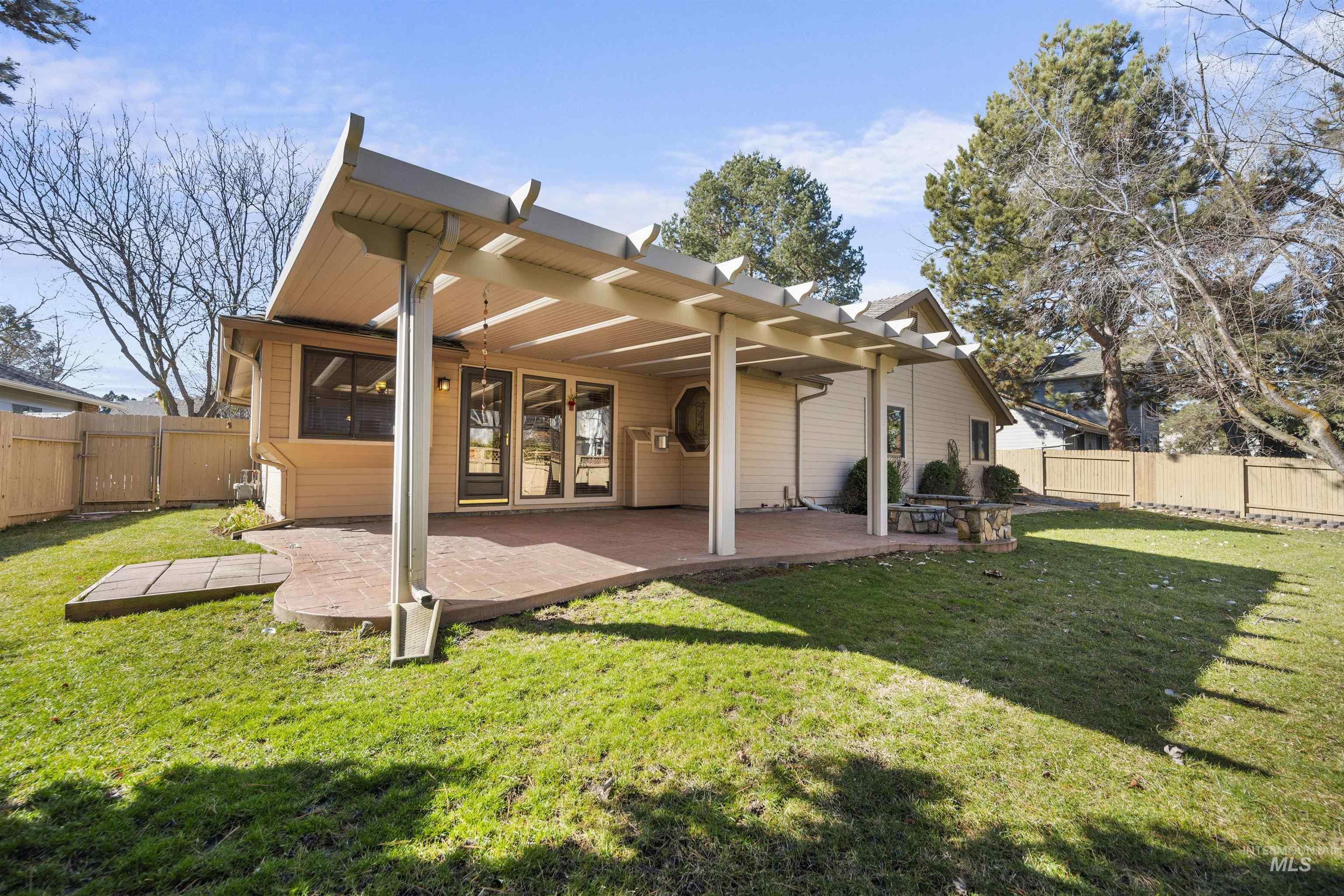 5033 N Lakes Edge Pl