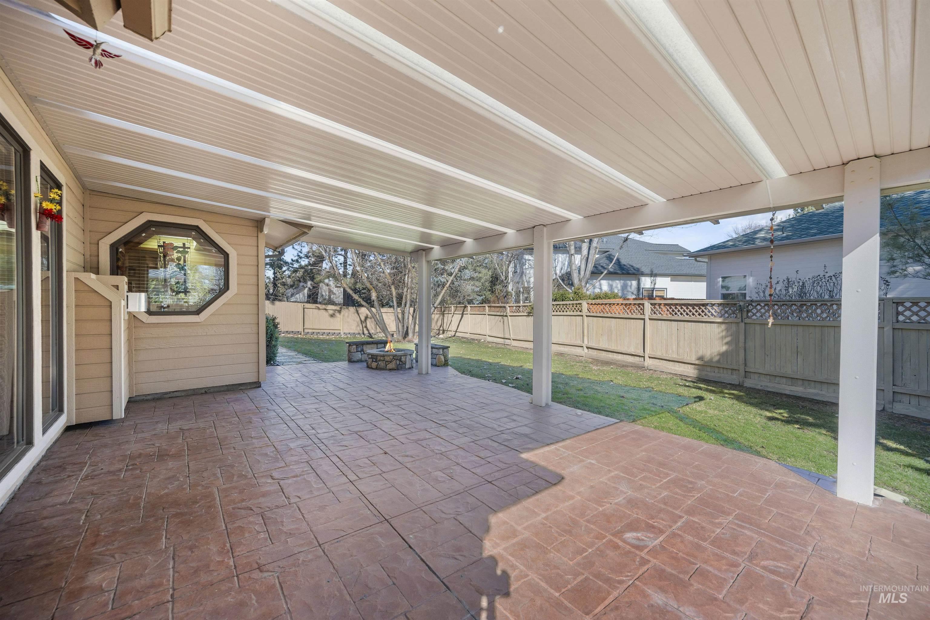 5033 N Lakes Edge Pl