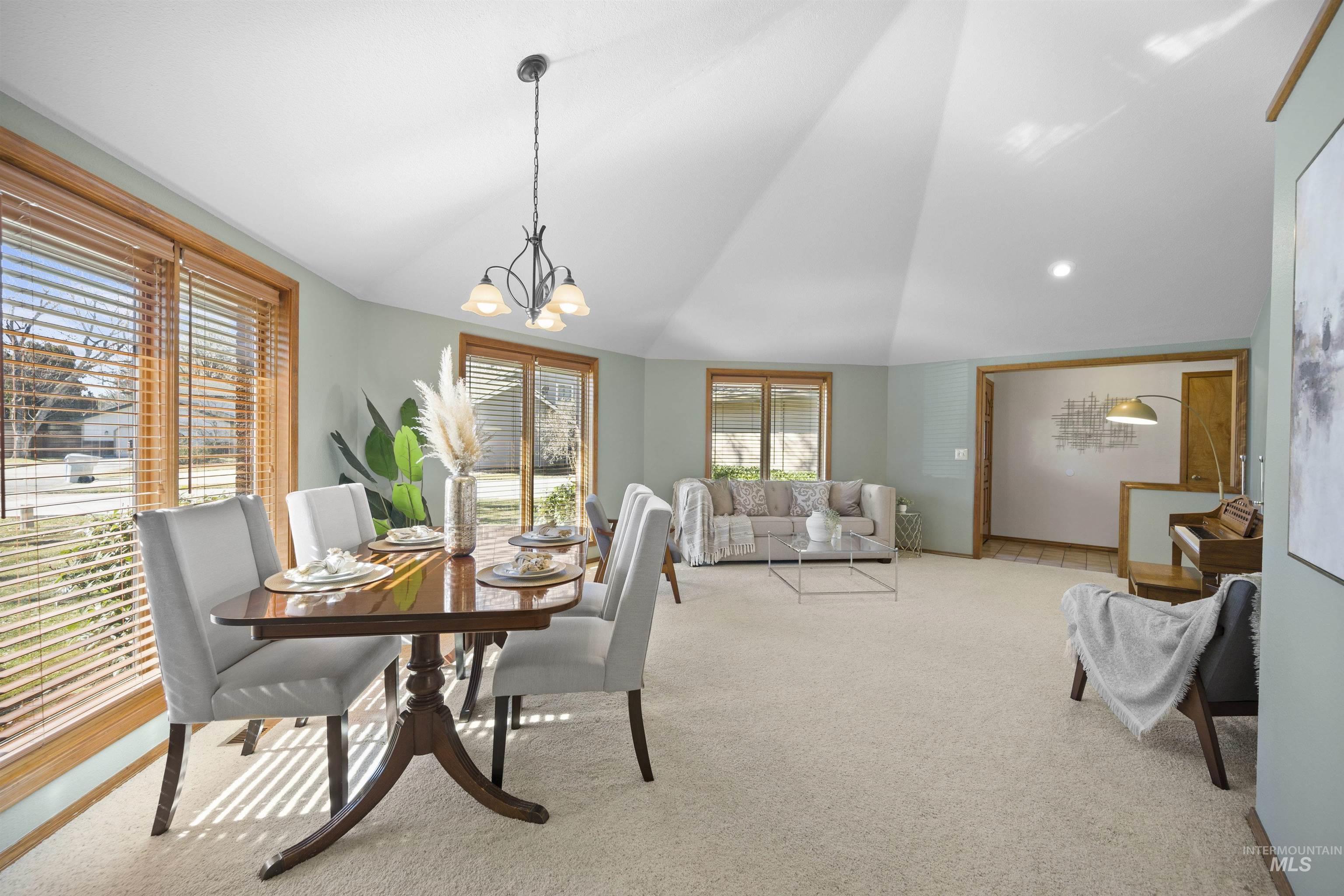 5033 N Lakes Edge Pl