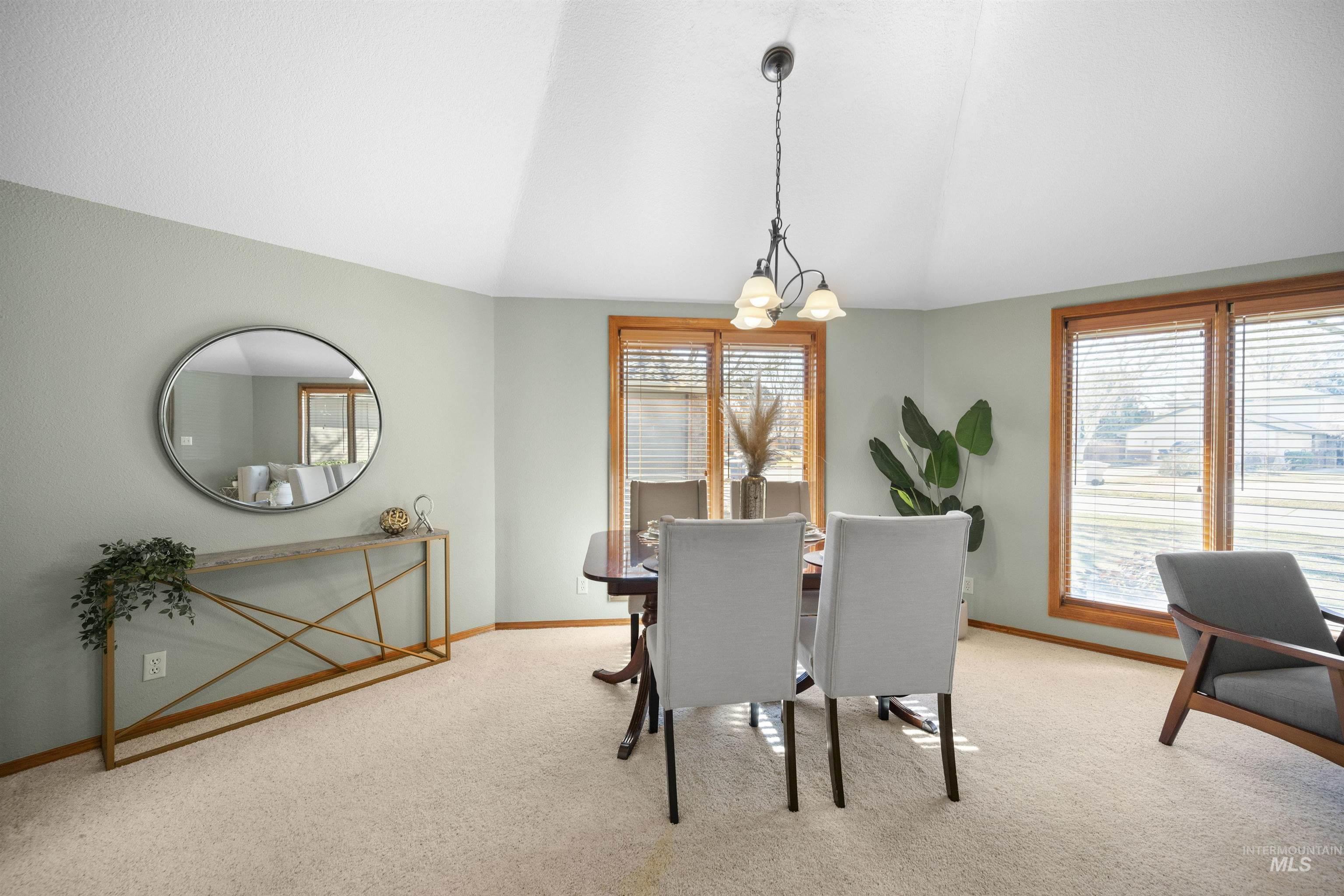 5033 N Lakes Edge Pl