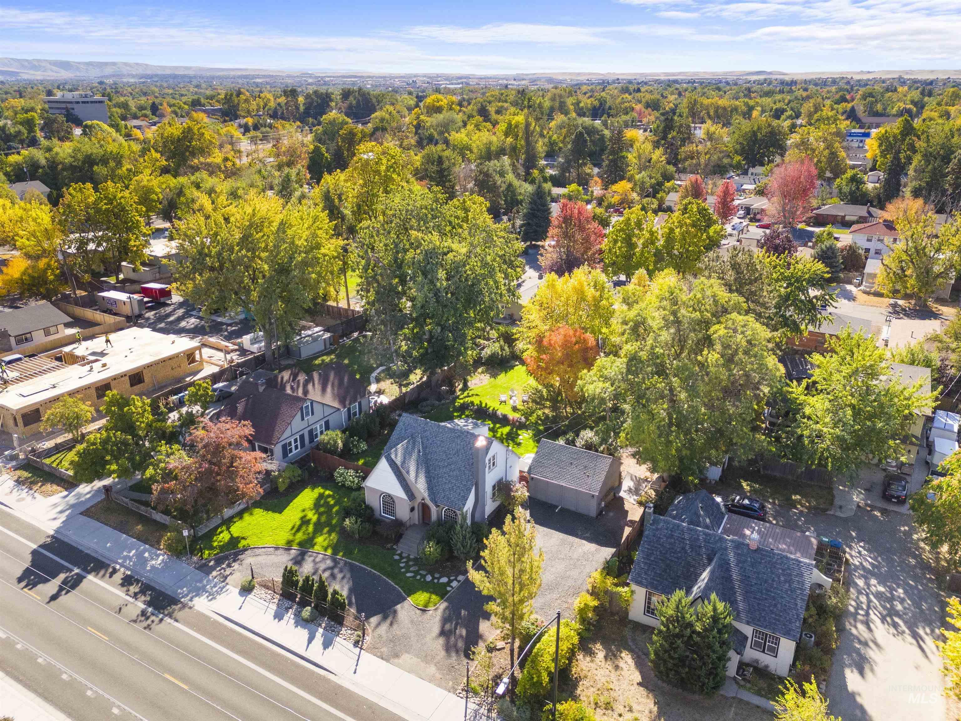2307 W Kootenai