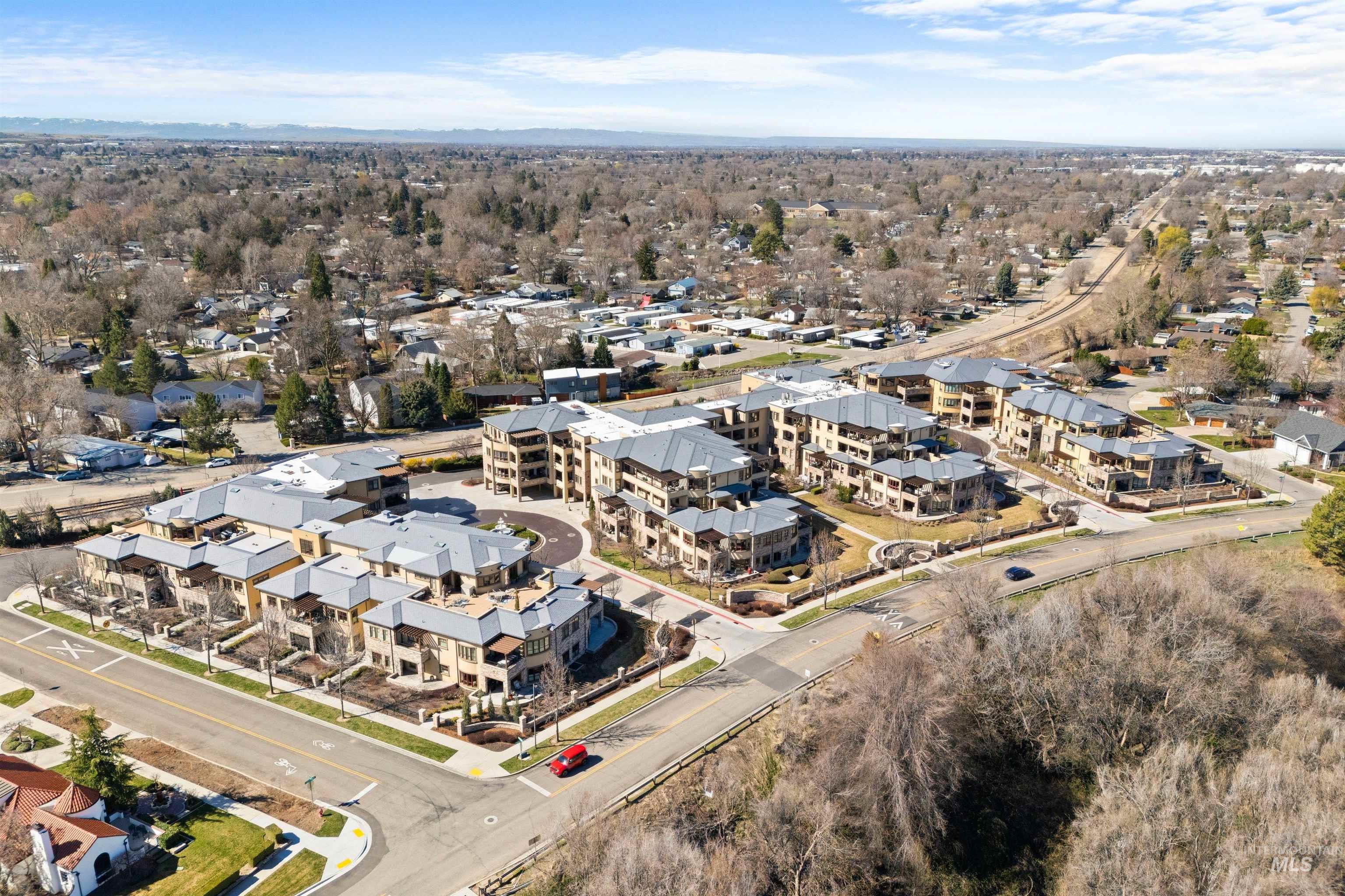 3005 Crescent Rim Dr. Unit: 101