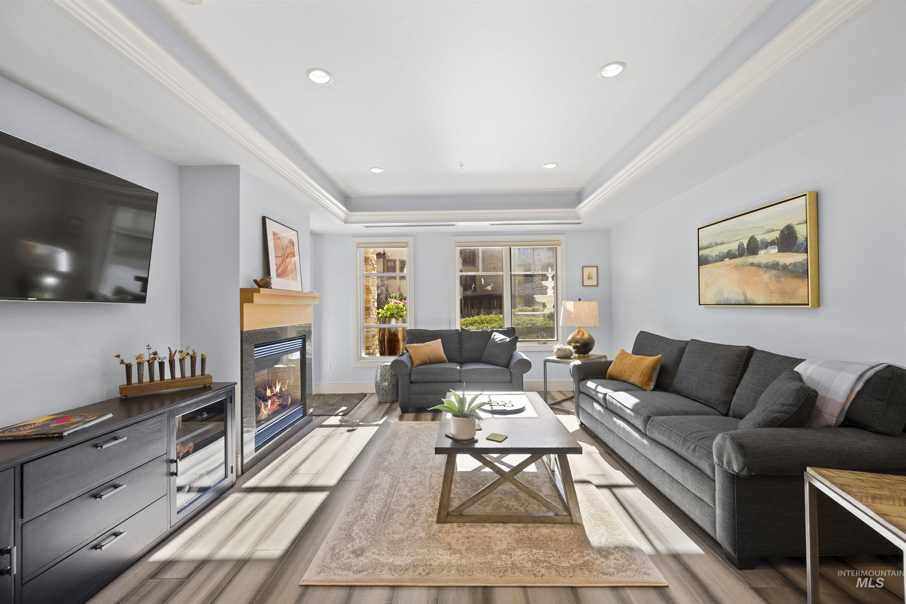 3005 Crescent Rim Dr. Unit: 101