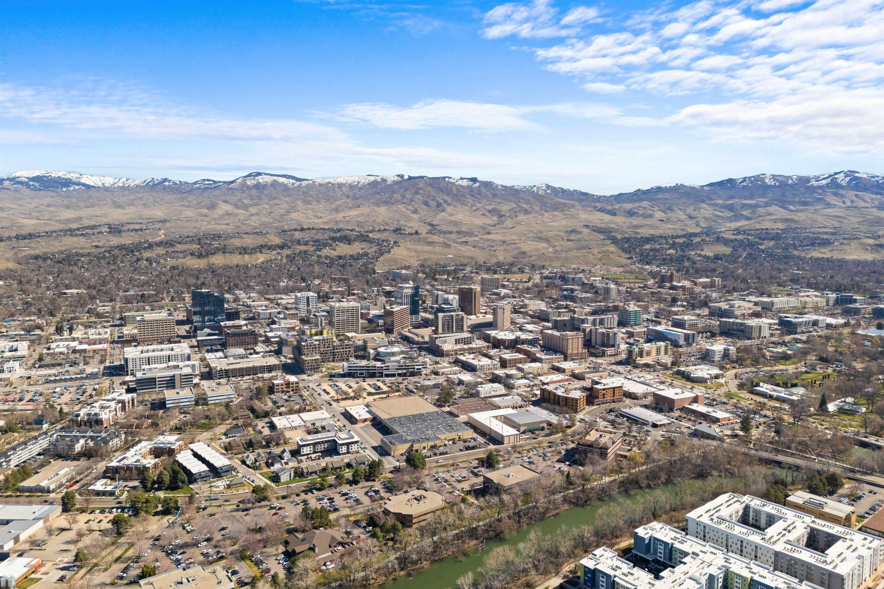 3005 Crescent Rim Dr. Unit: 101