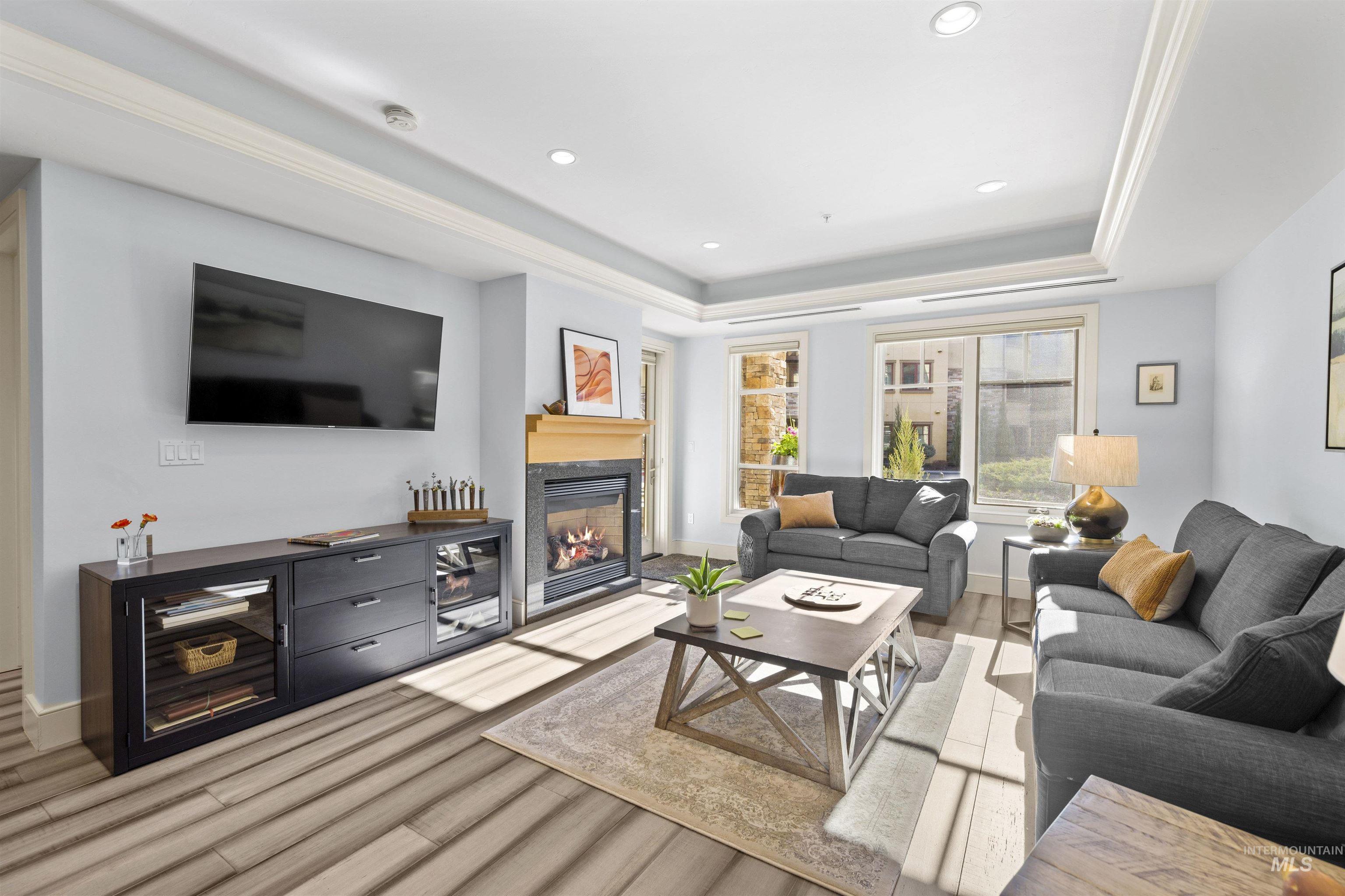3005 Crescent Rim Dr. Unit: 101