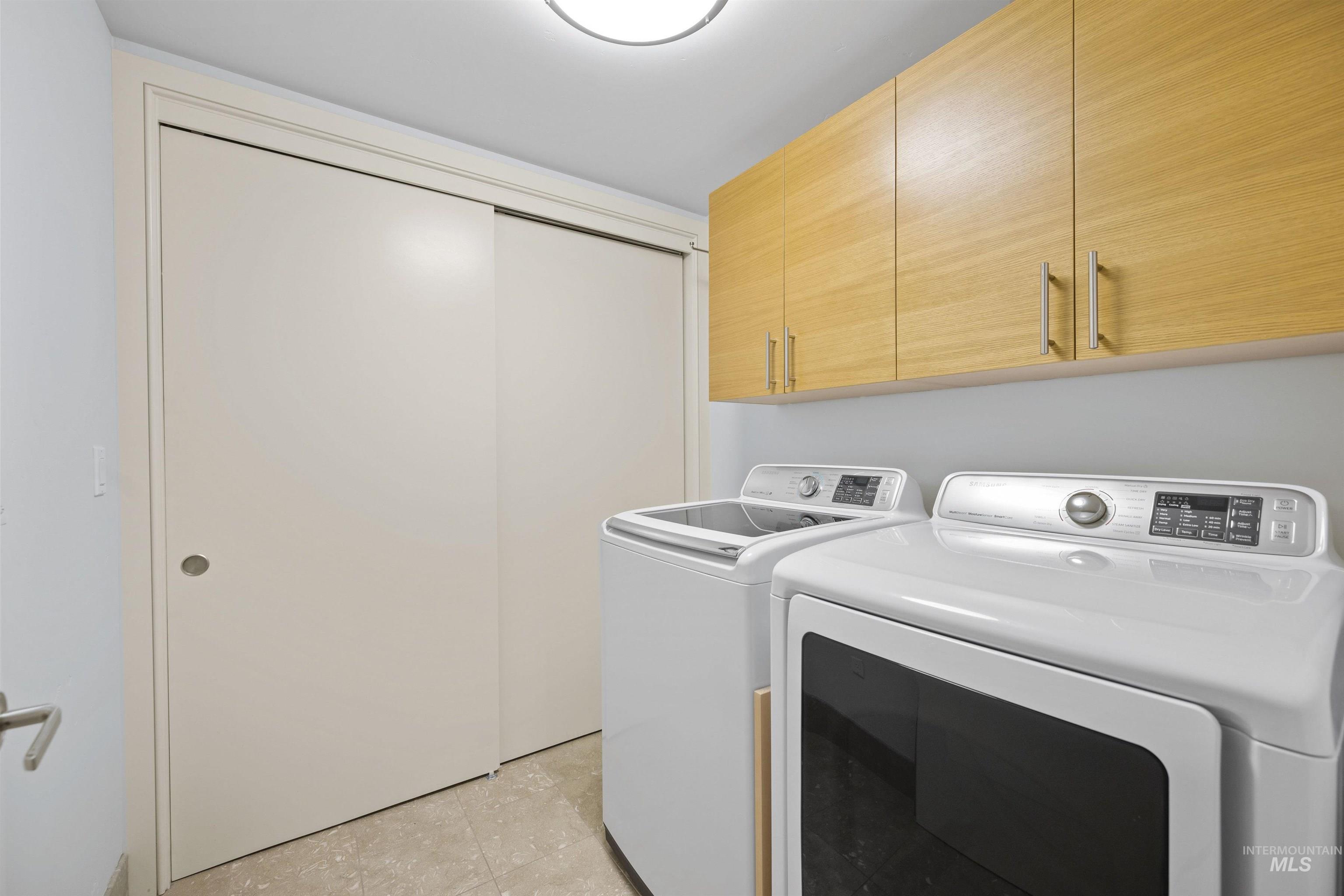 3005 Crescent Rim Dr. Unit: 101