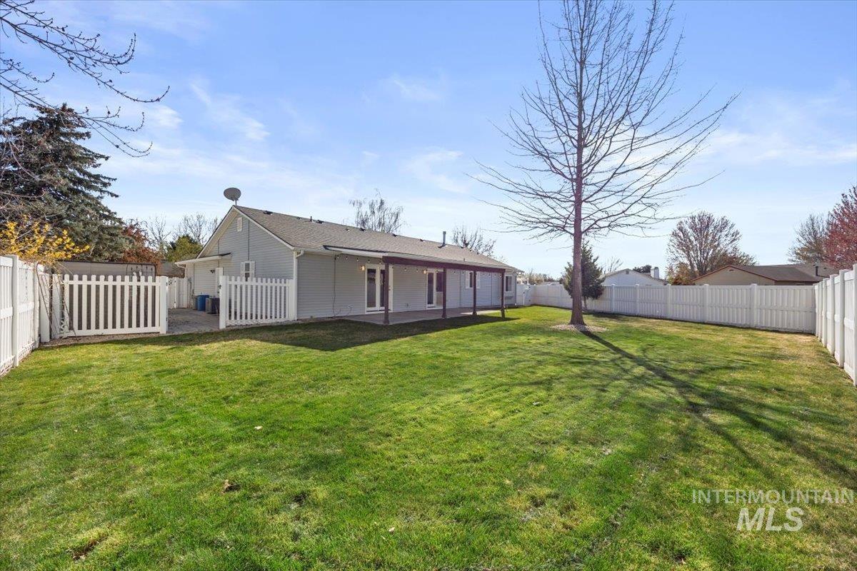 2346 W Rainfall St.