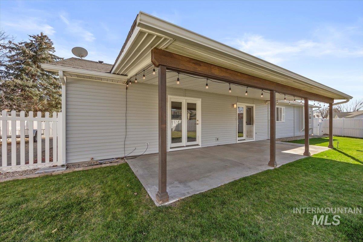 2346 W Rainfall St.