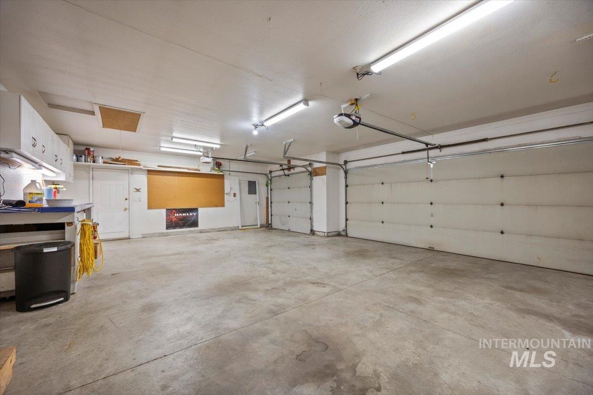 2346 W Rainfall St.