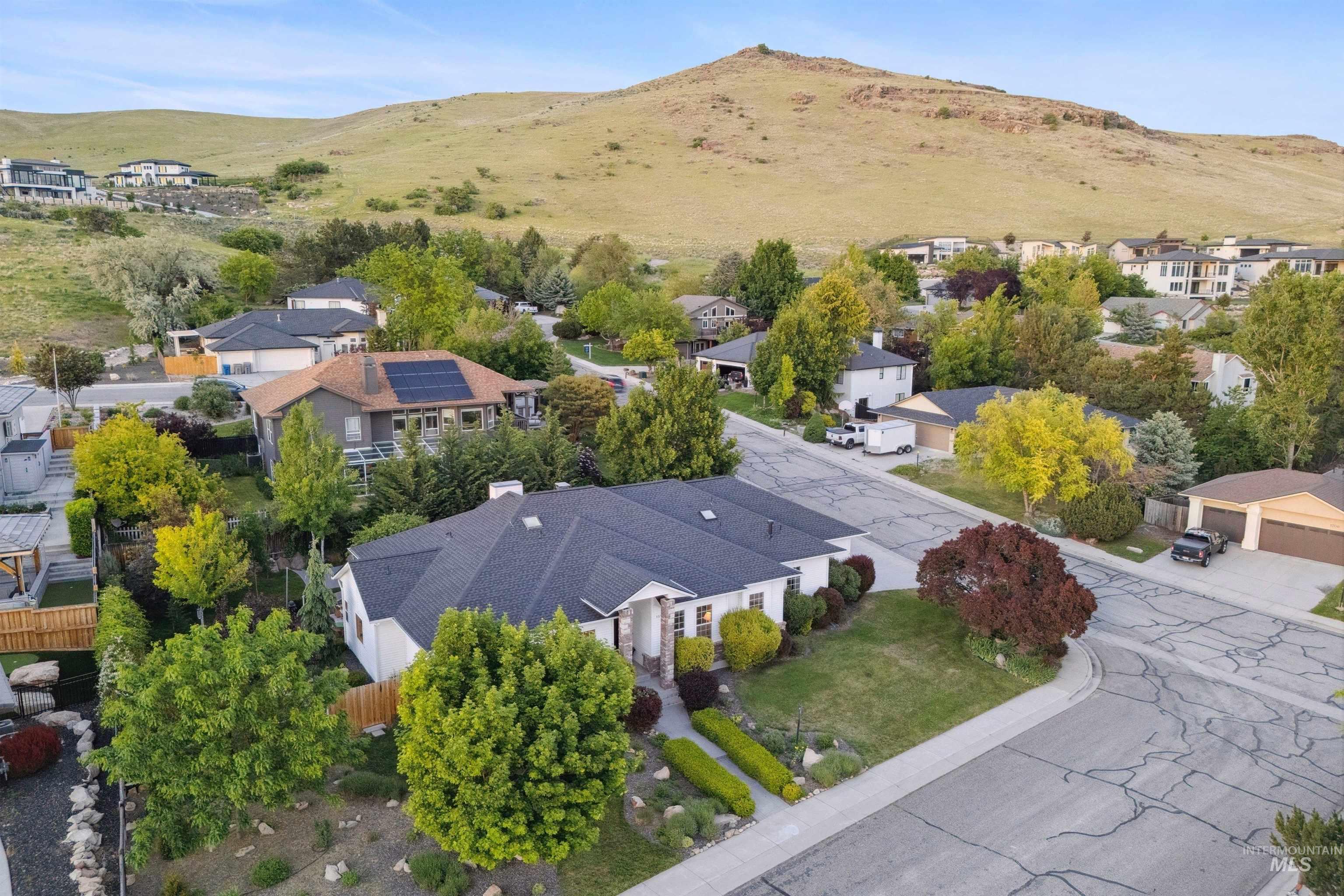 3376 E Echo Drive