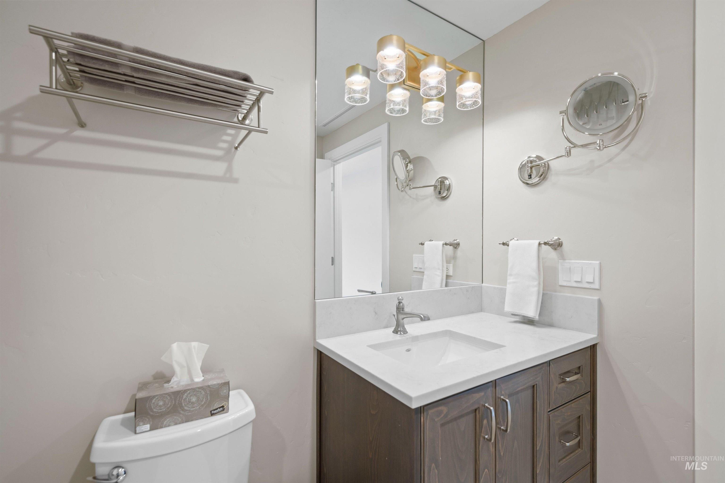 3075 W Crescent Rim Drive Unit: 303