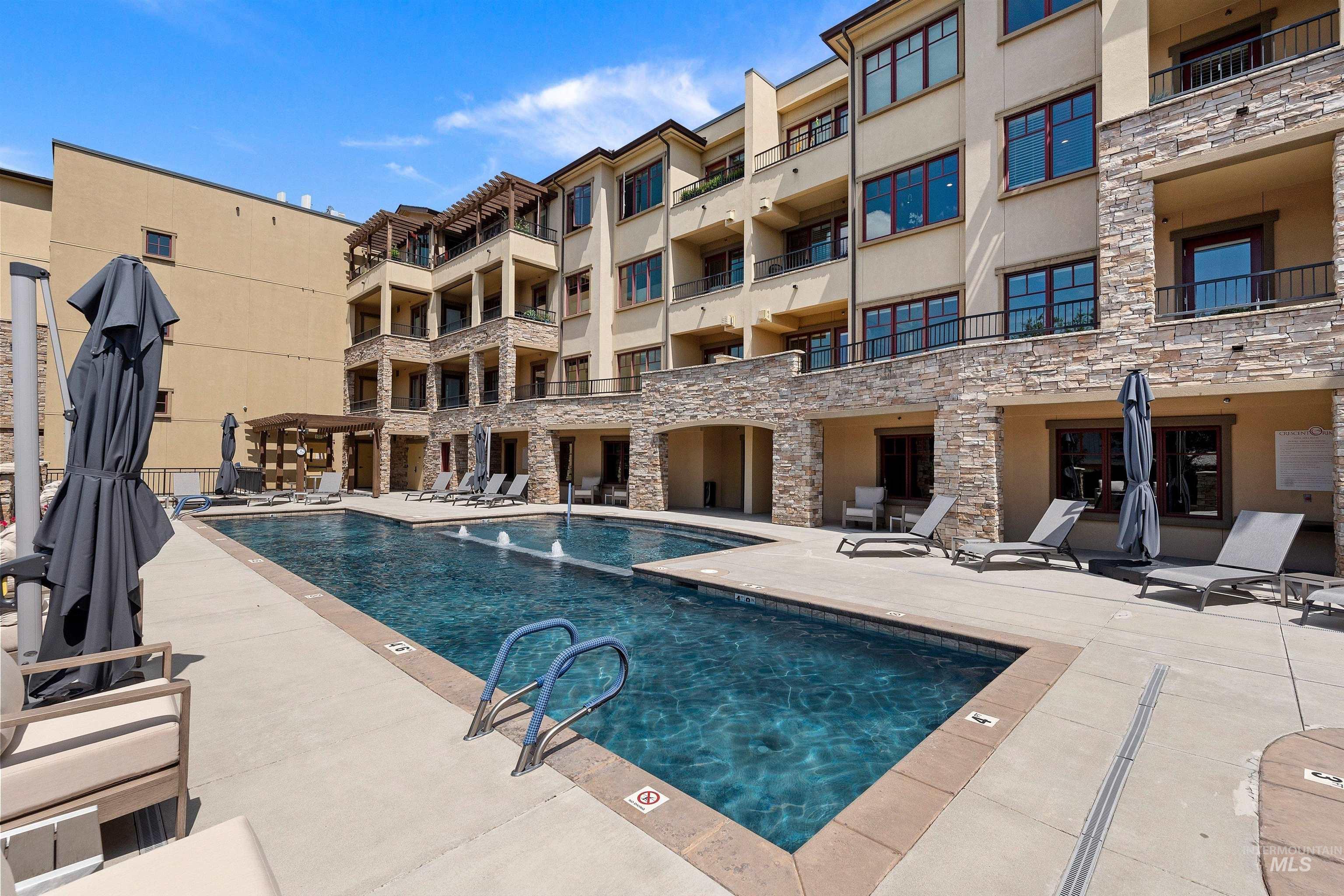 3075 W Crescent Rim Drive Unit: 303