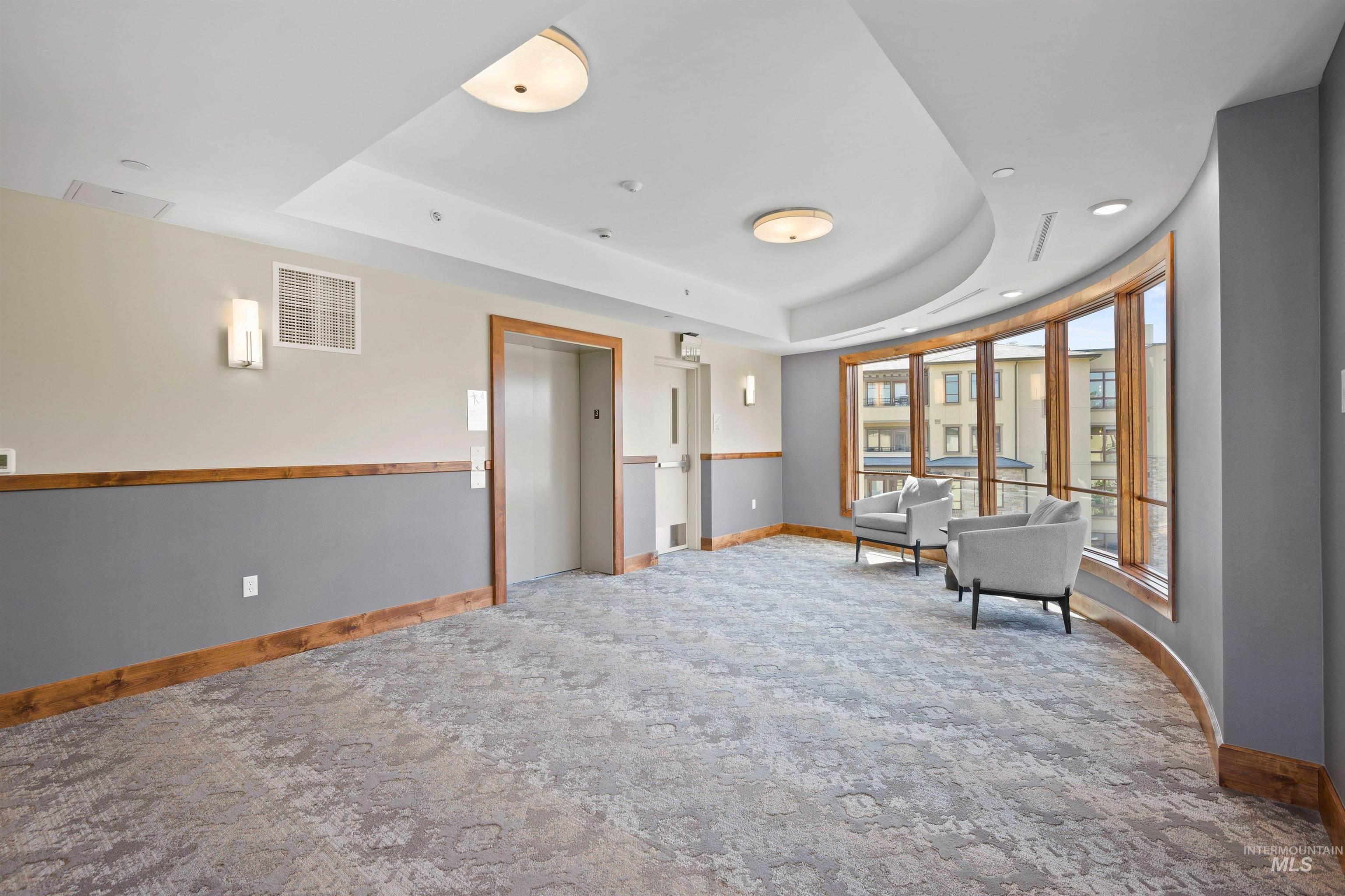 3075 W Crescent Rim Drive Unit: 303