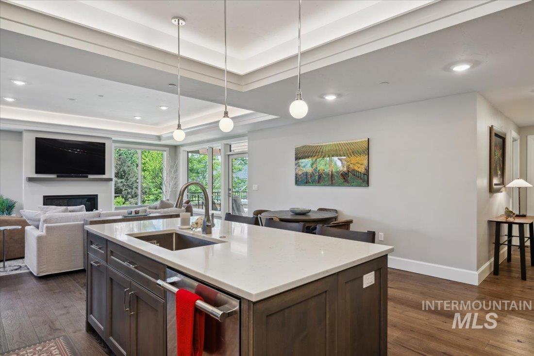 3075 W Crescent Rim Dr Unit: APT 203