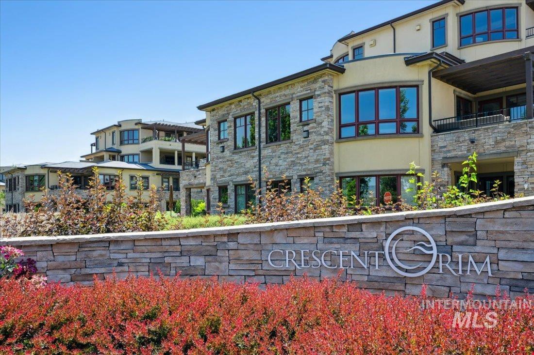 3075 W Crescent Rim Dr Unit: APT 203