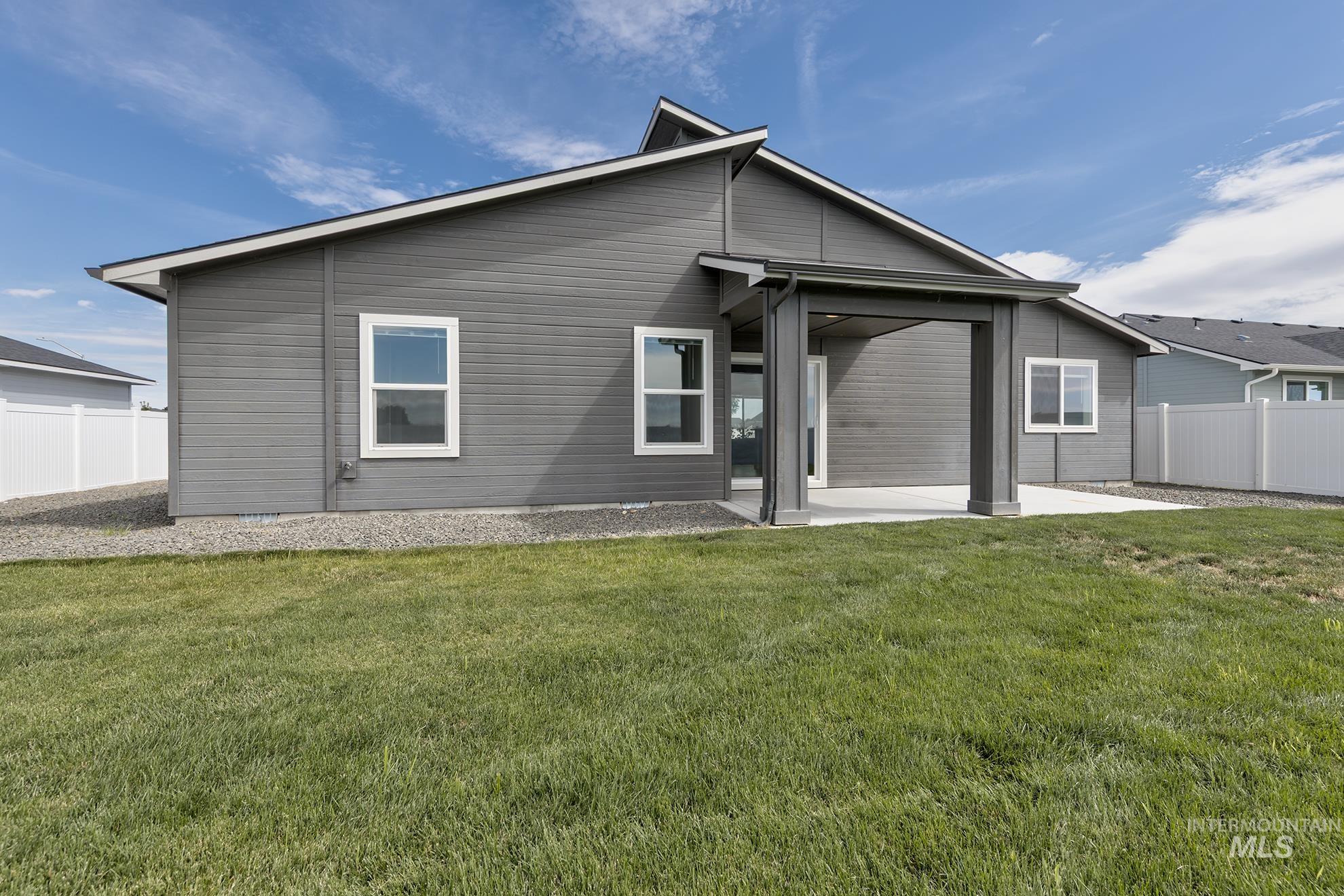 426 Stagecoach Ave