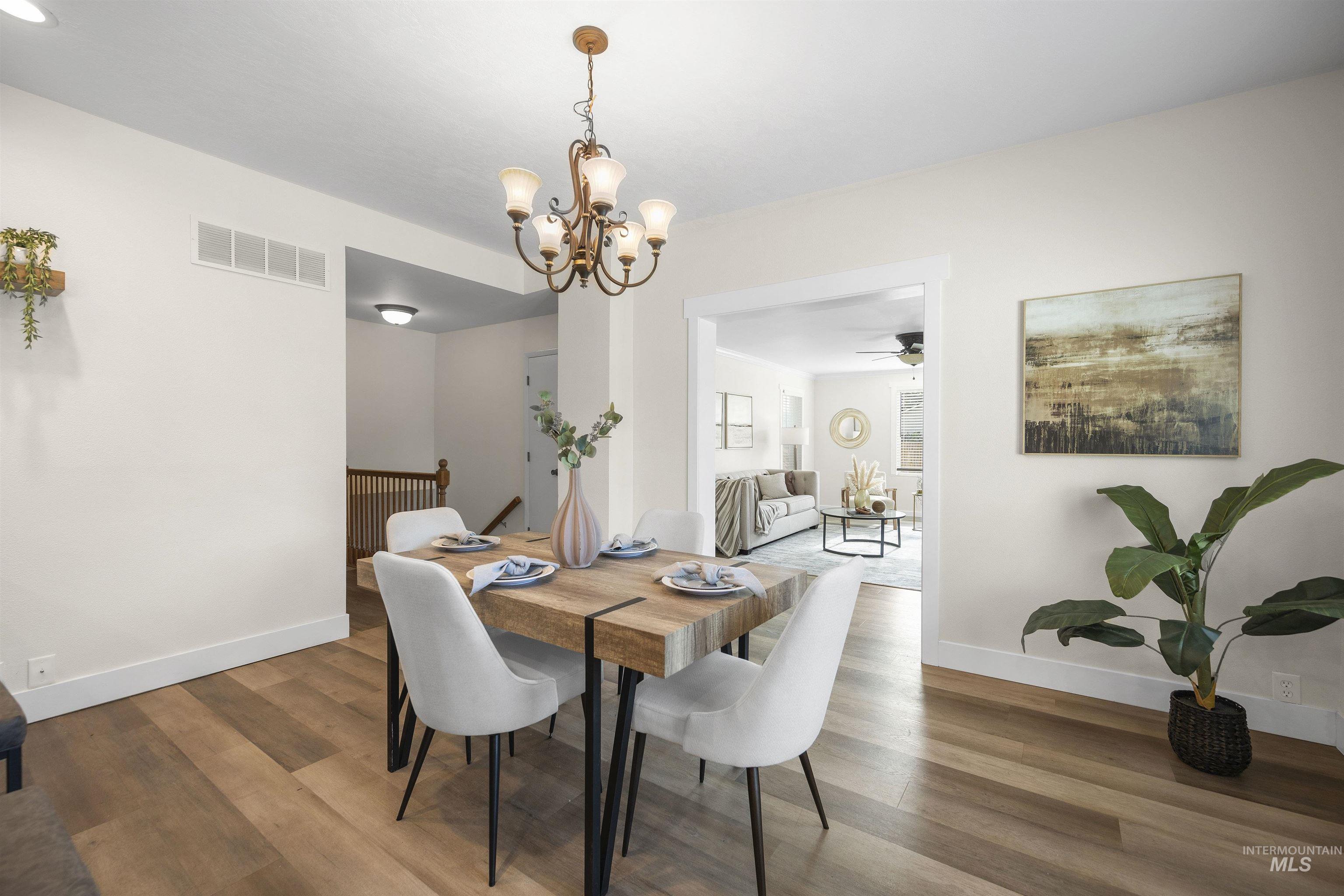 1807 N Eldorado
