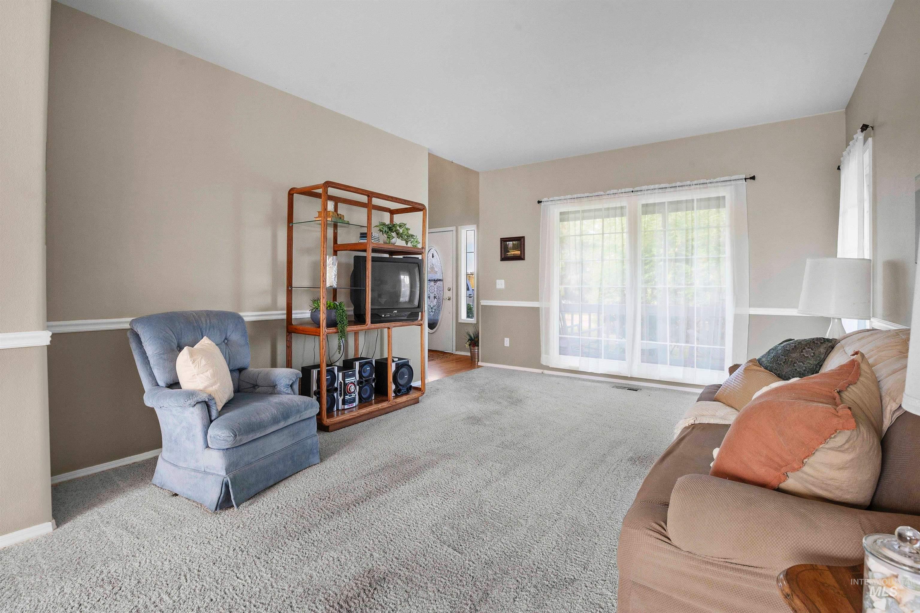 6615 Henry Place