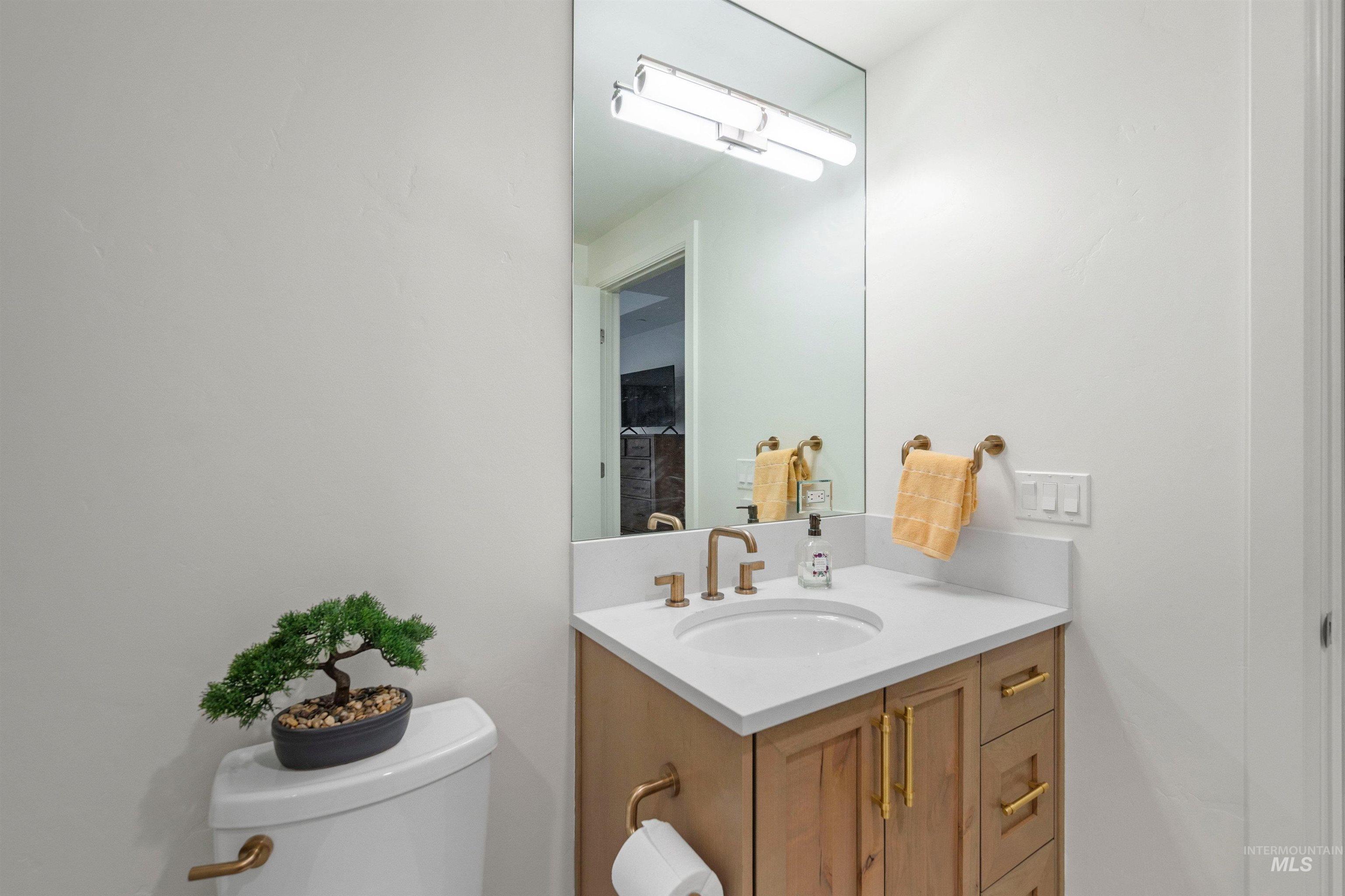 3075 W Crescent Rim Drive Unit: 301