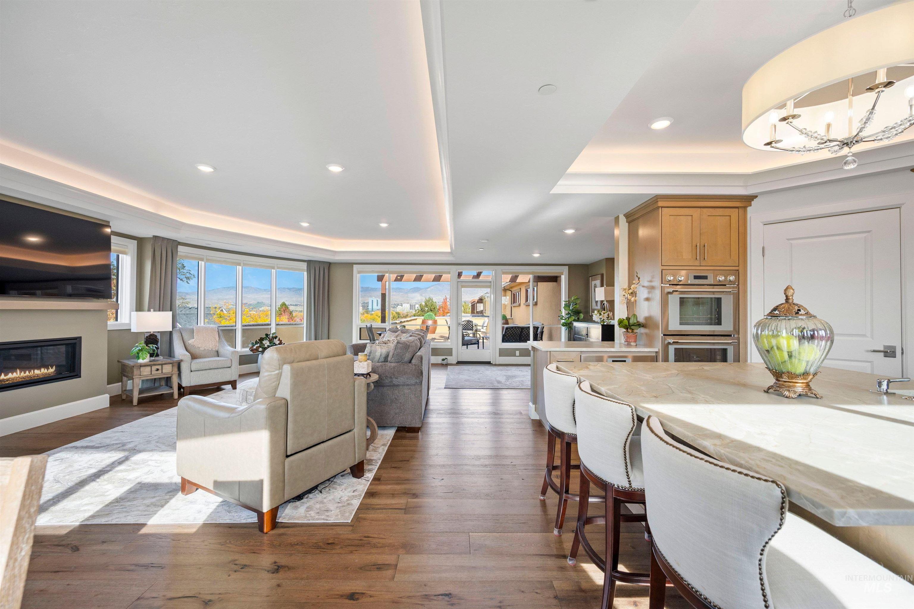 3075 W Crescent Rim Drive Unit: 301