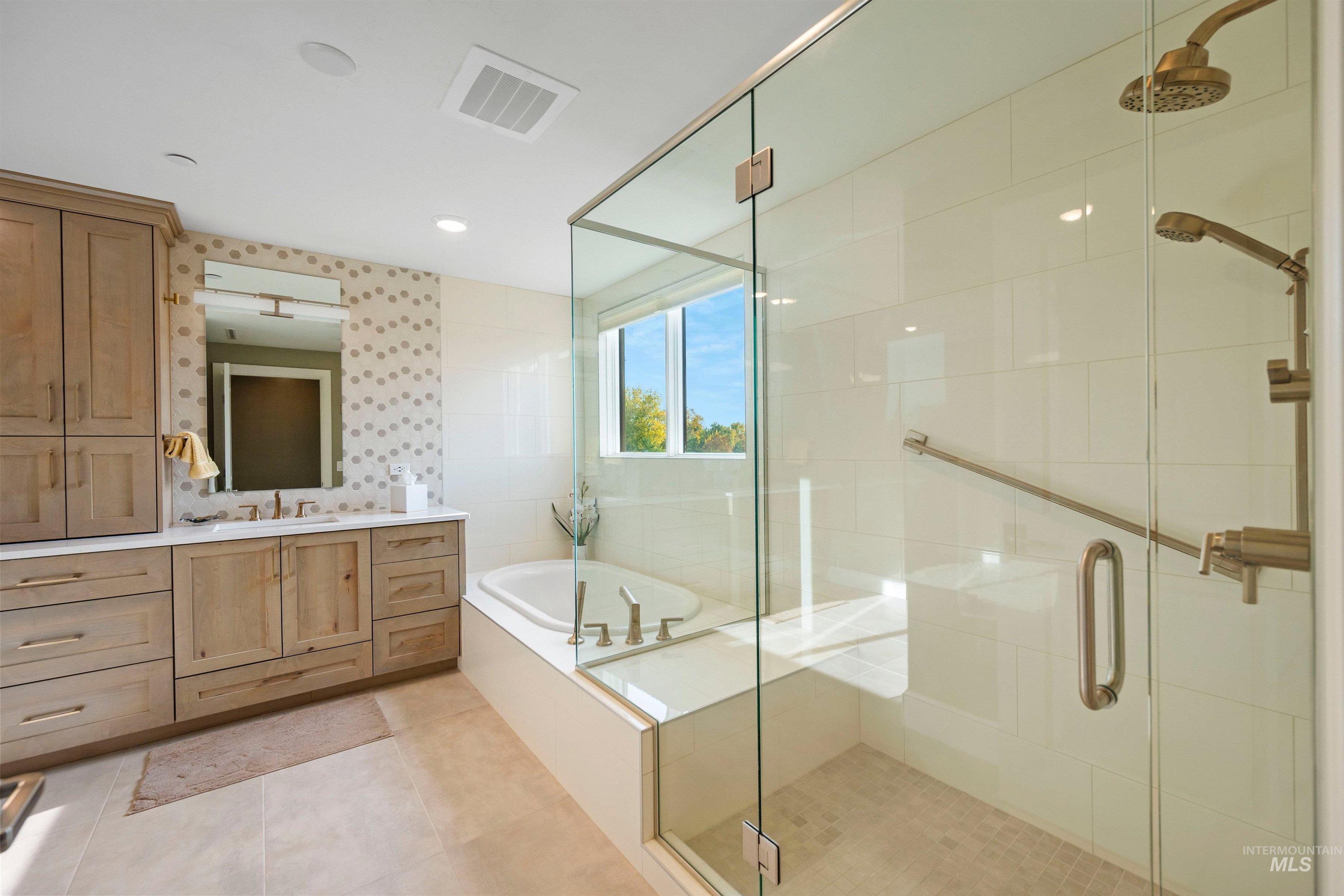 3075 W Crescent Rim Drive Unit: 301