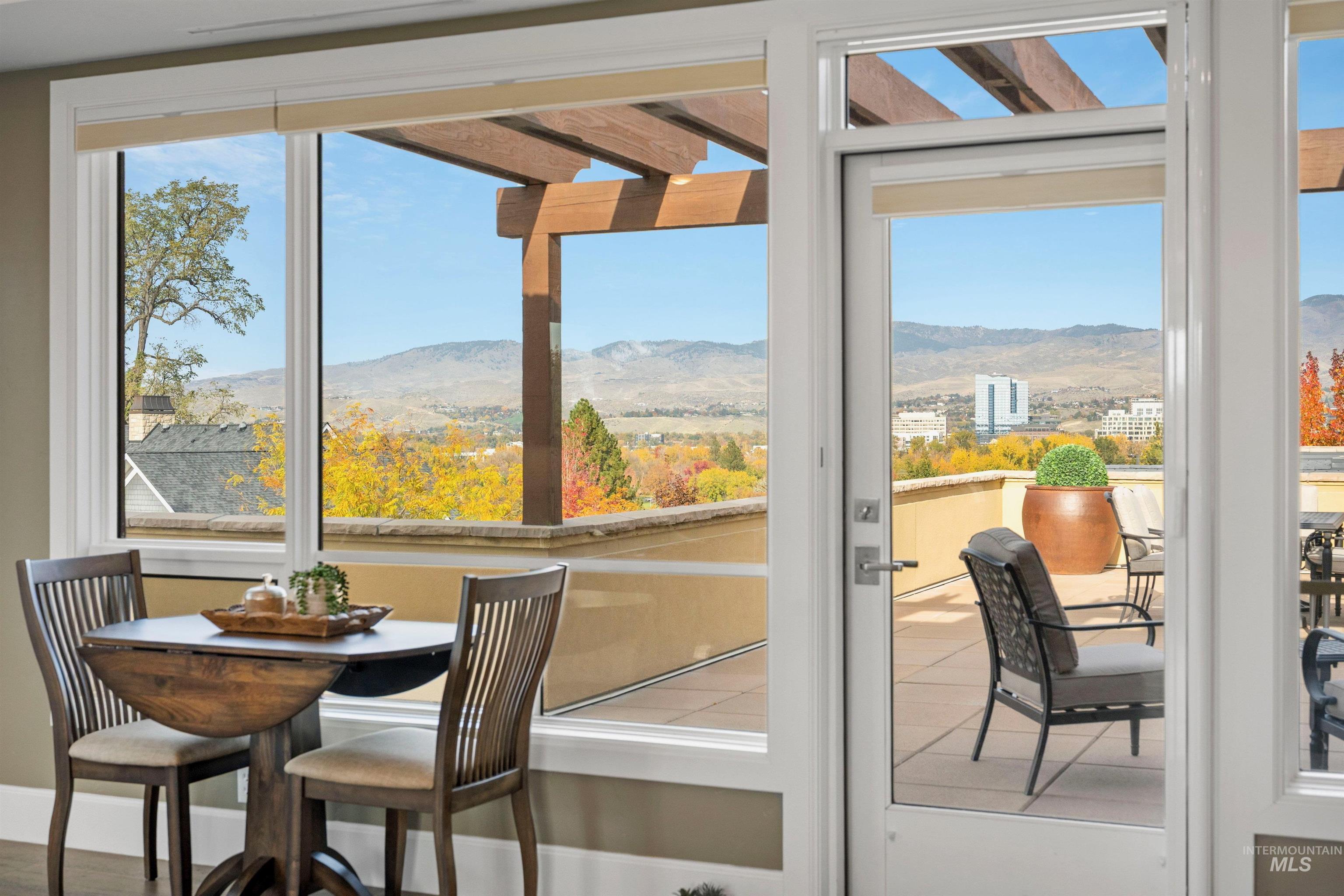 3075 W Crescent Rim Drive Unit: 301
