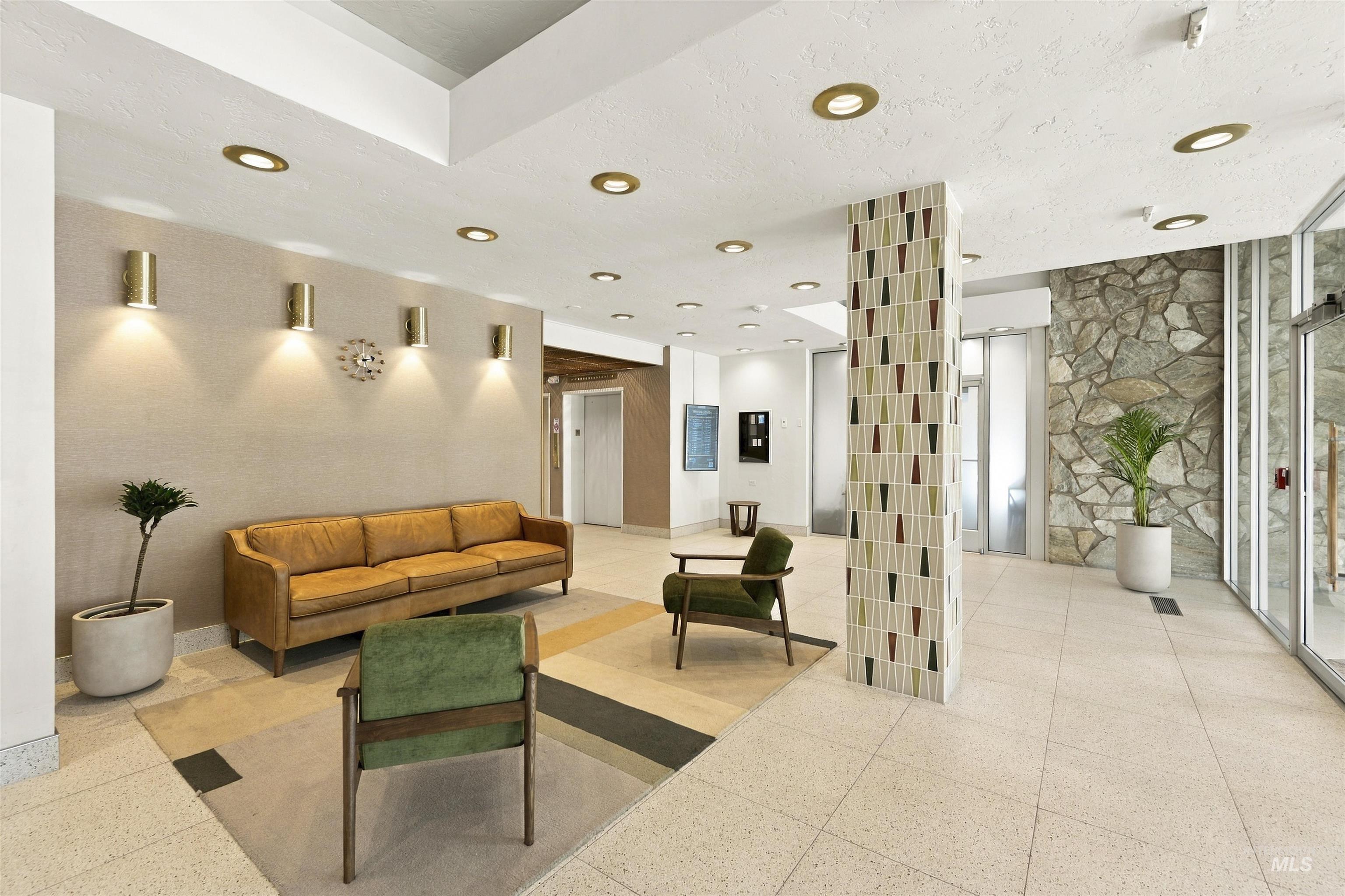 200 N 3rd Street Unit: 1202