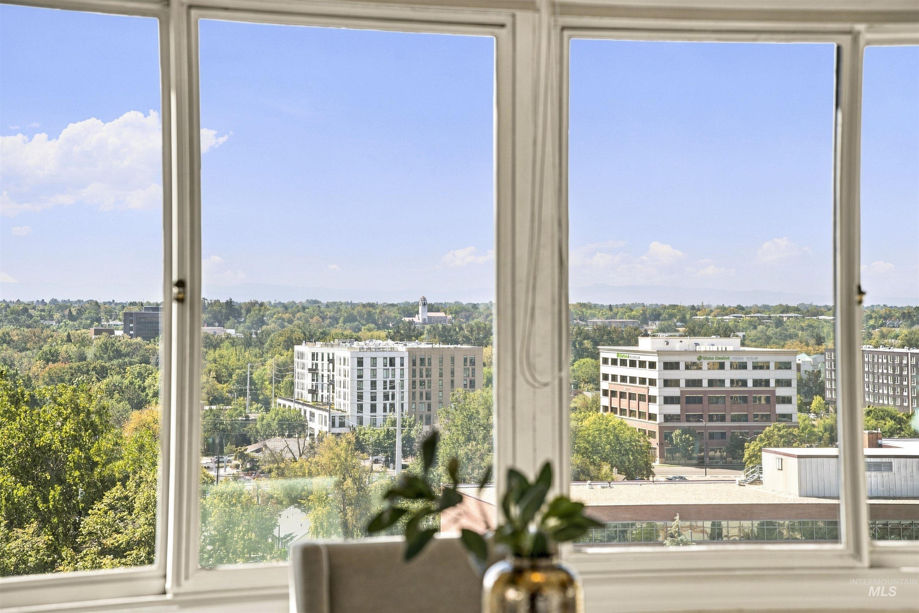 200 N 3rd Street Unit: 1202
