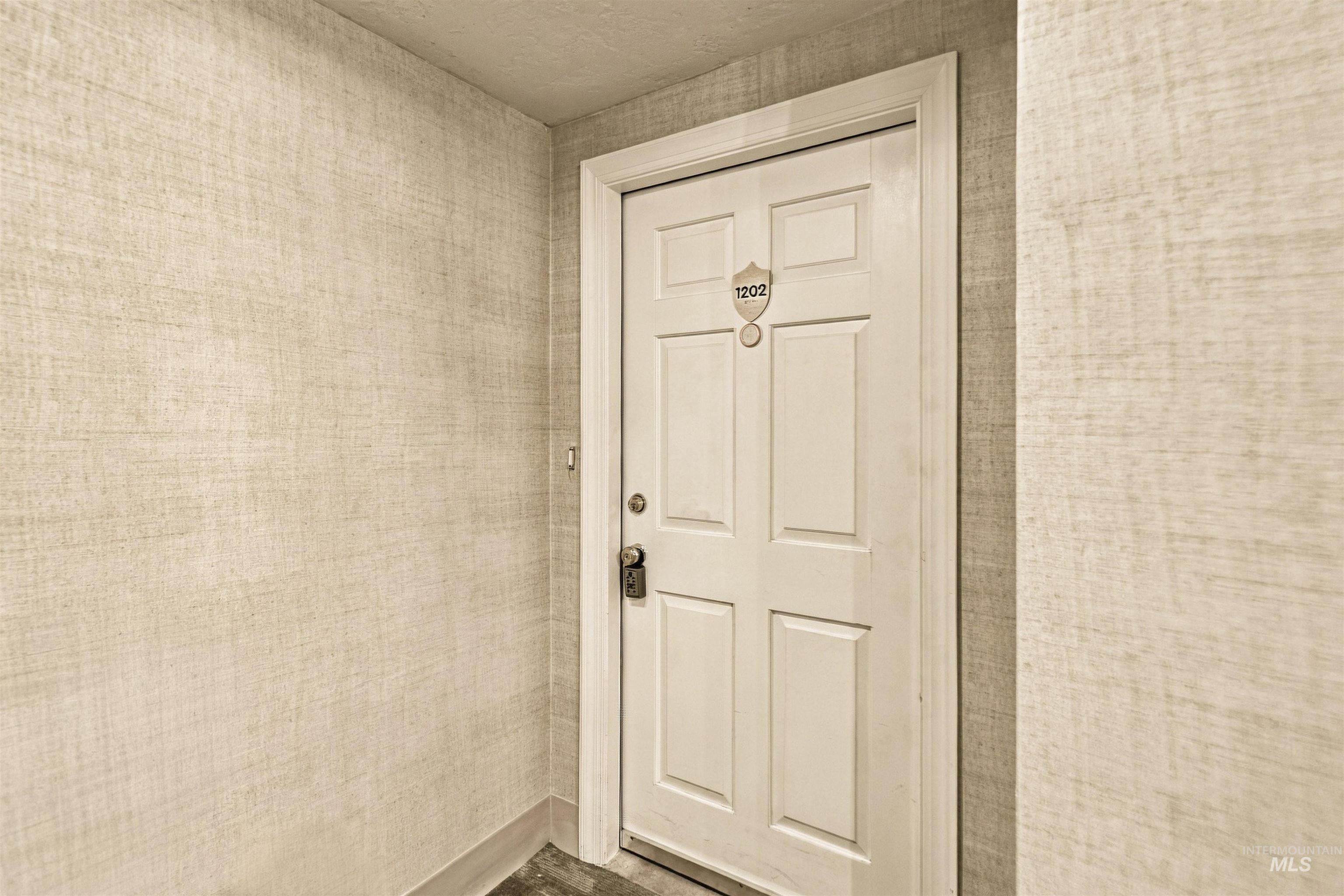 200 N 3rd Street Unit: 1202