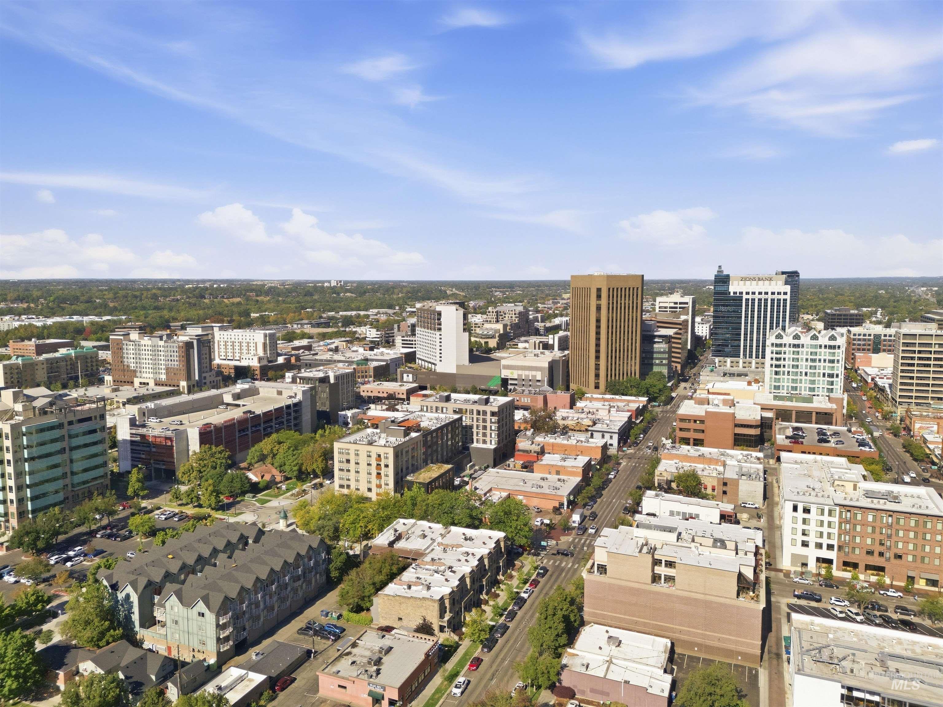 200 N 3rd Street Unit: 1202