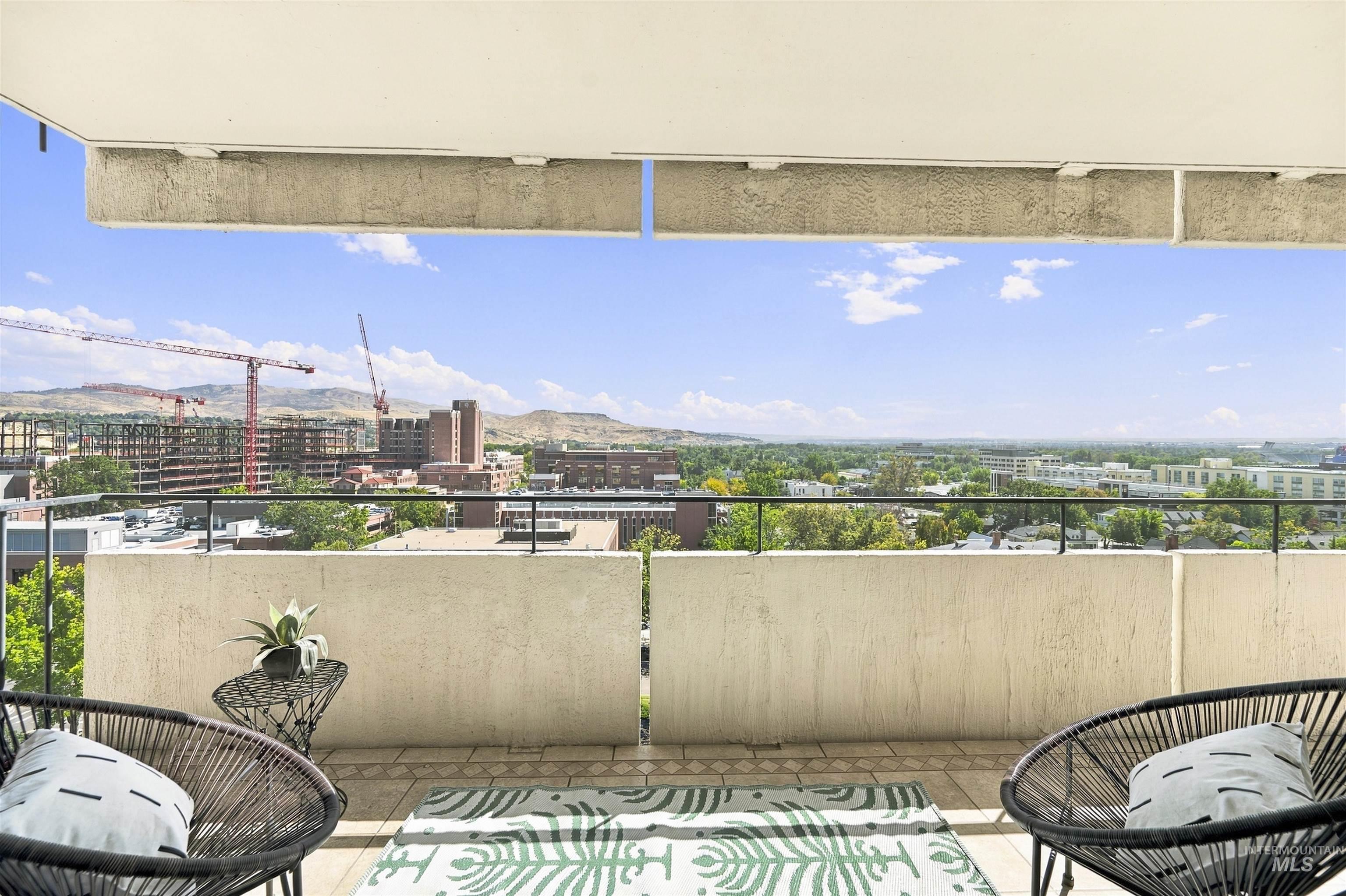 200 N 3rd Street Unit: 1202