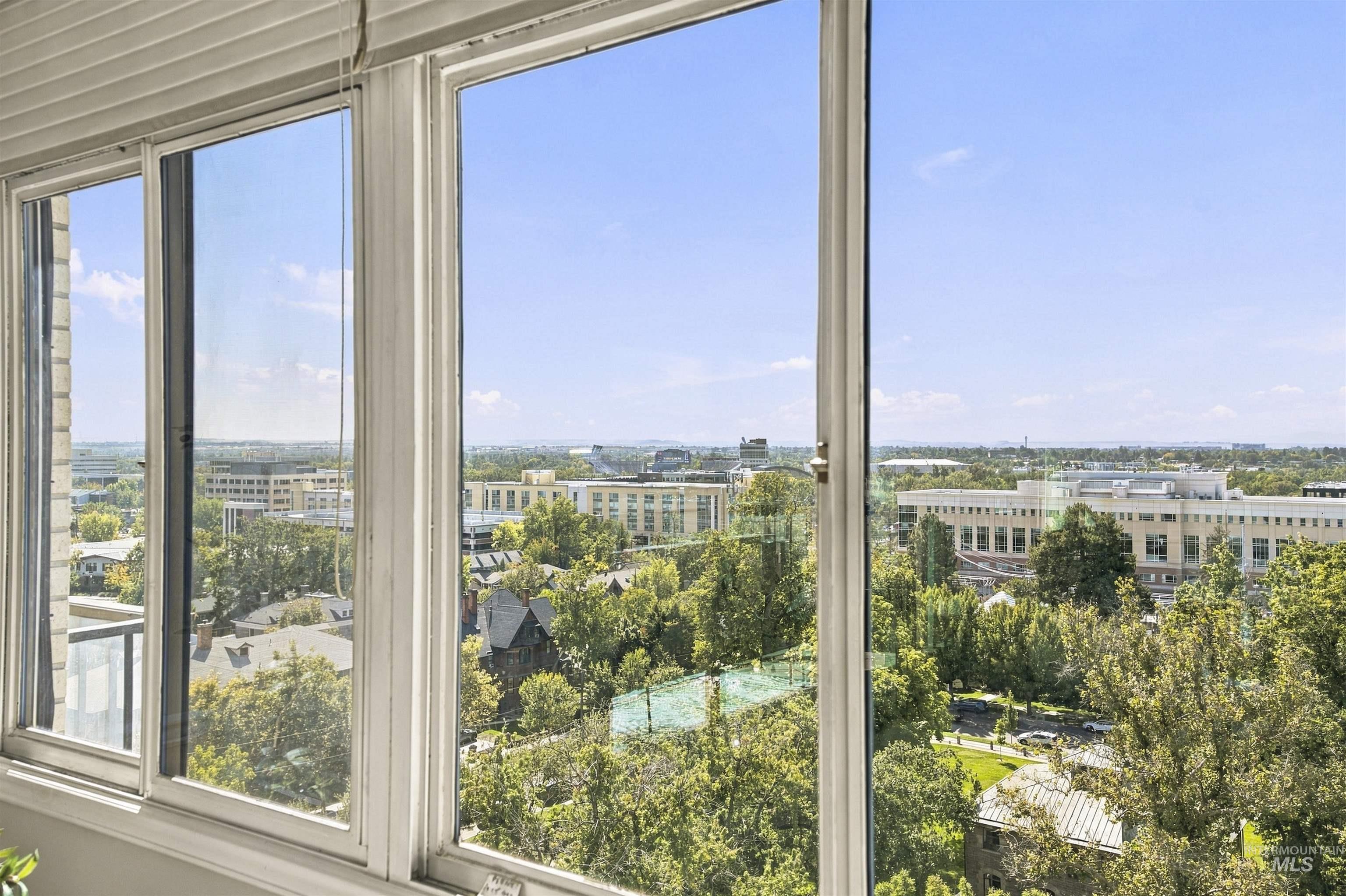 200 N 3rd Street Unit: 1202