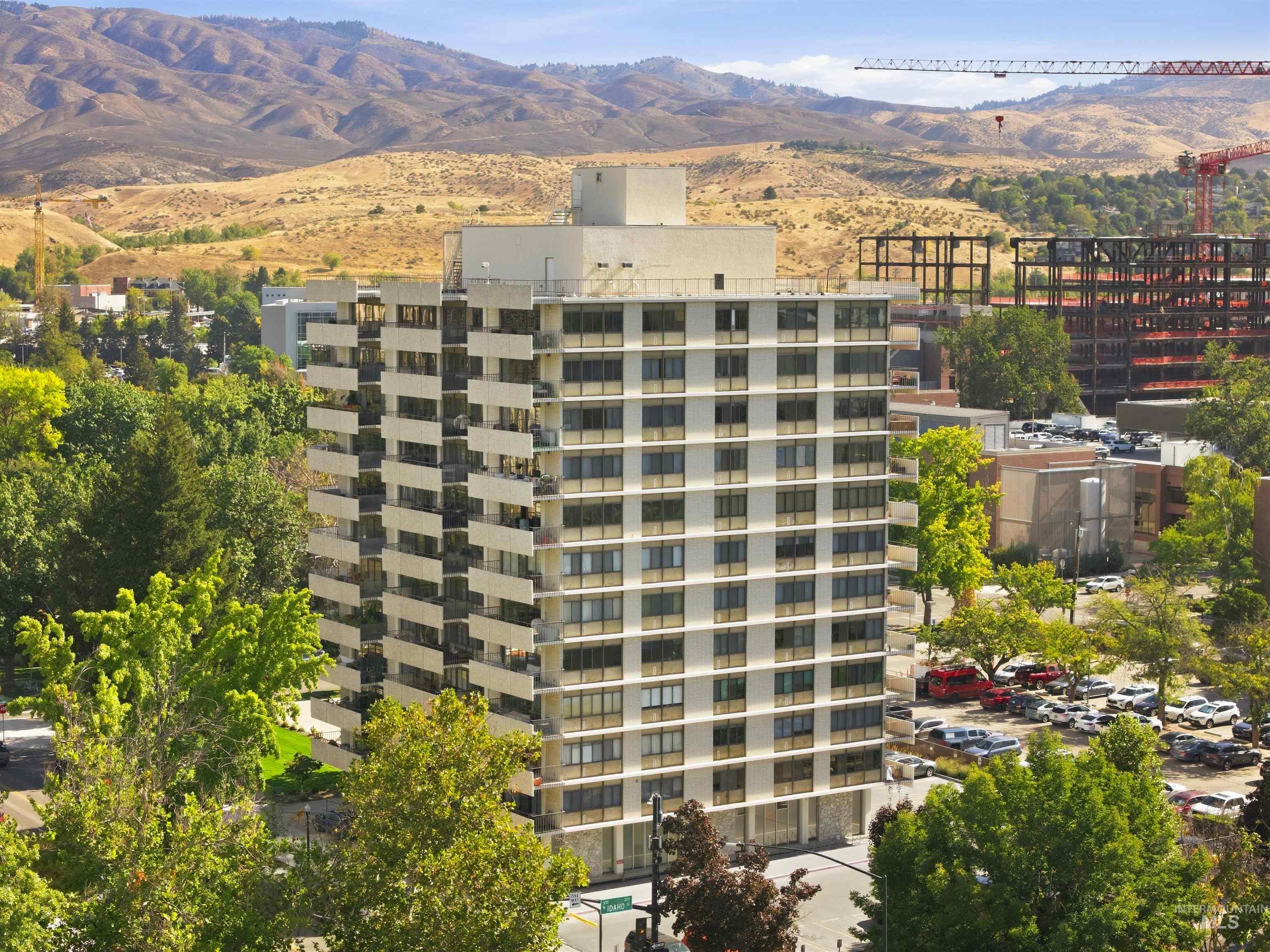 200 N 3rd Street Unit: 1202