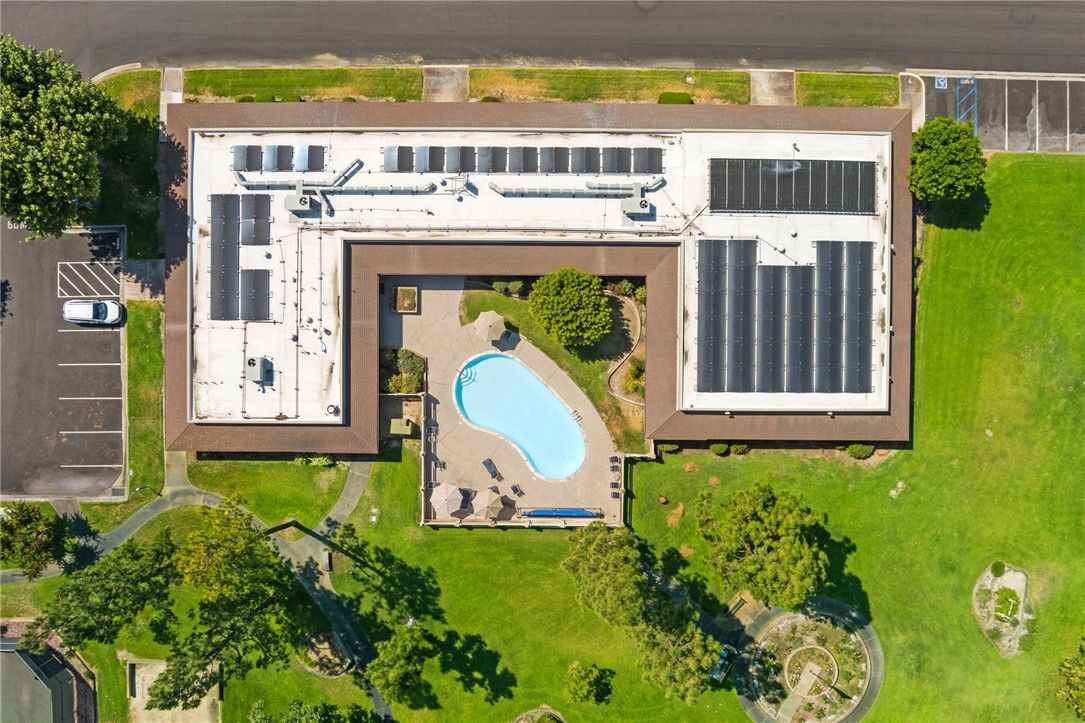 9255 Magnolia Avenue 329