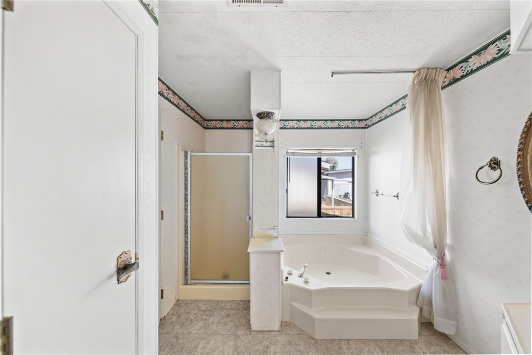 9255 Magnolia Avenue 329