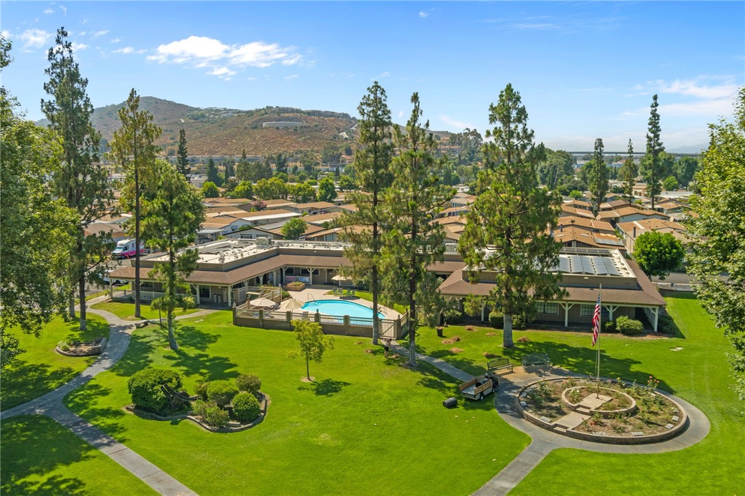 9255 Magnolia Avenue 329