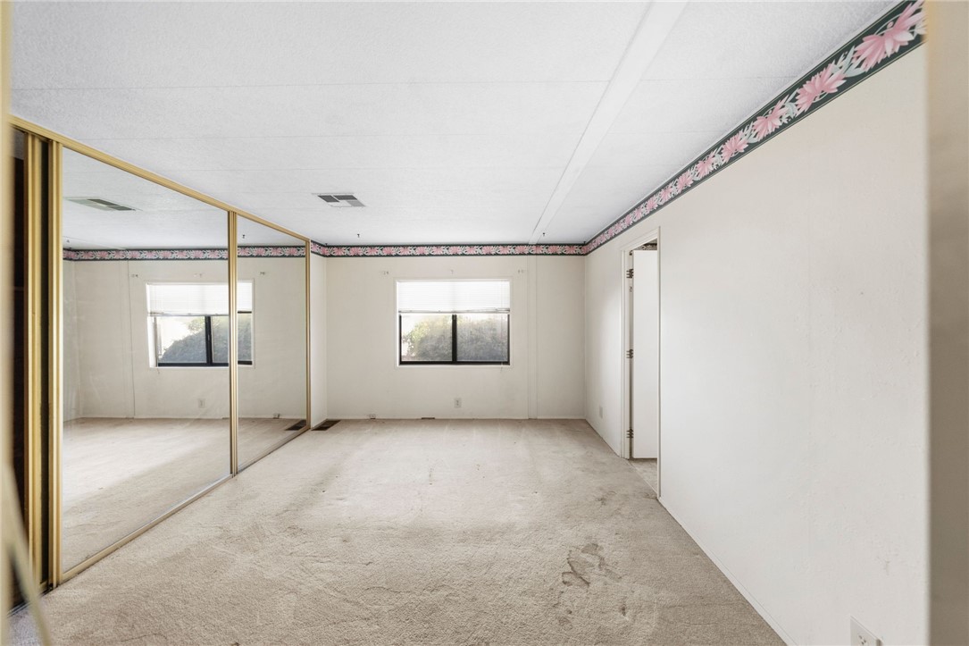 9255 Magnolia Avenue 329