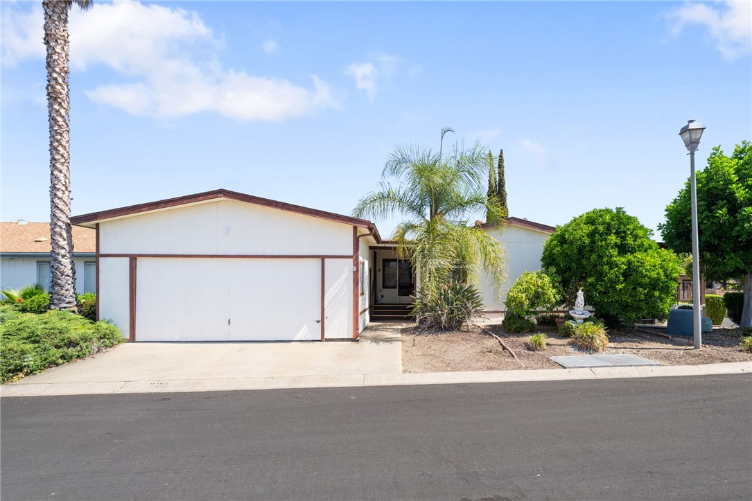 9255 Magnolia Avenue 329