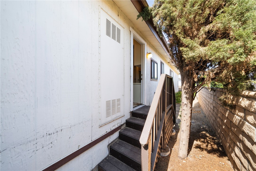 9255 Magnolia Avenue 329