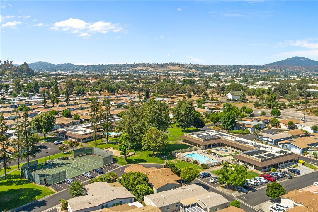 9255 Magnolia Avenue 329