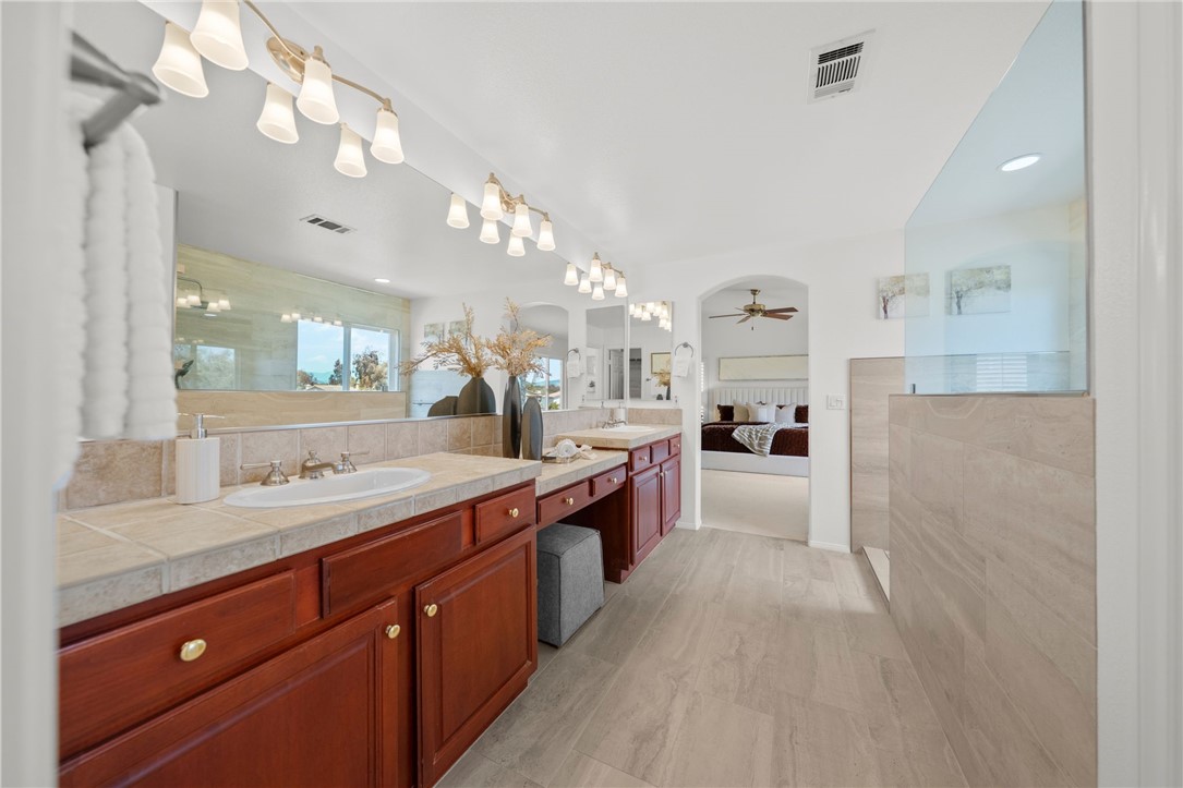 31295 Gleneagles Drive