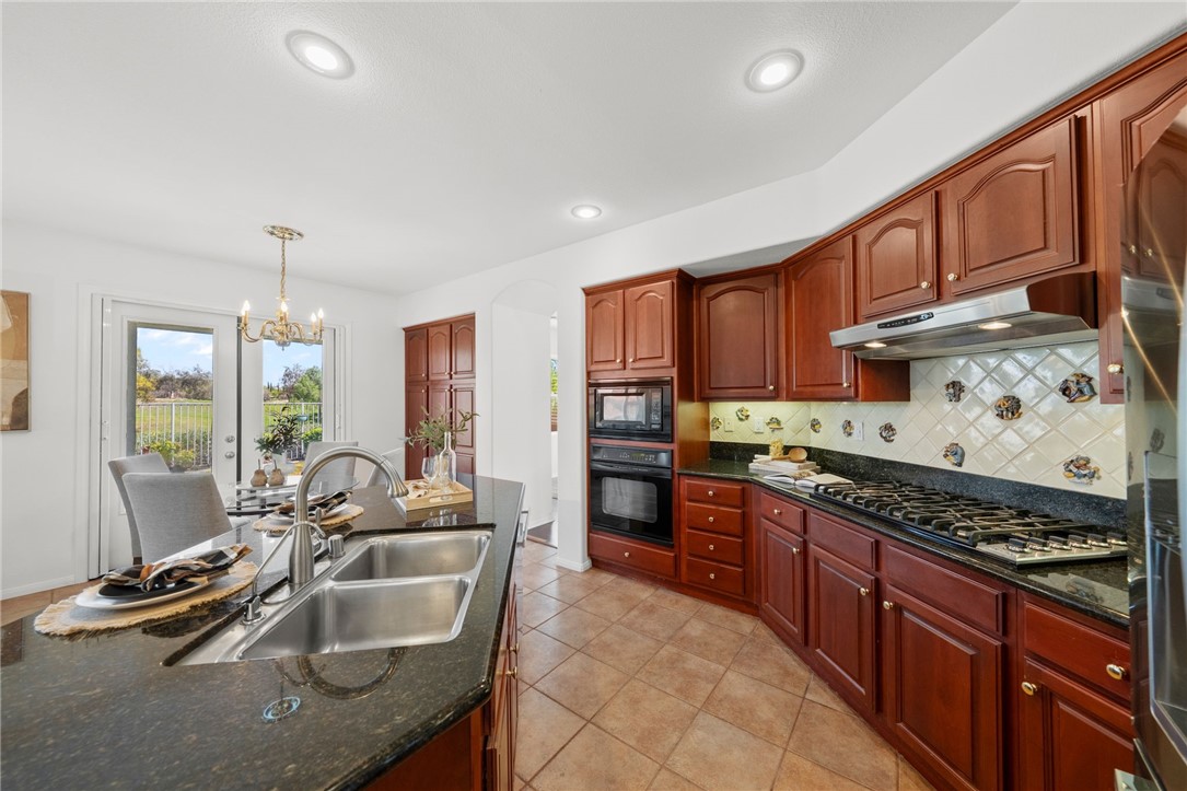 31295 Gleneagles Drive