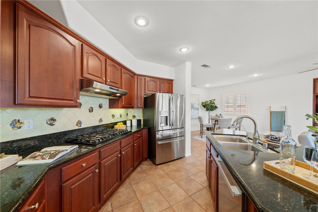 31295 Gleneagles Drive
