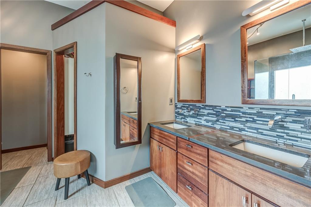15645 W 154th Street